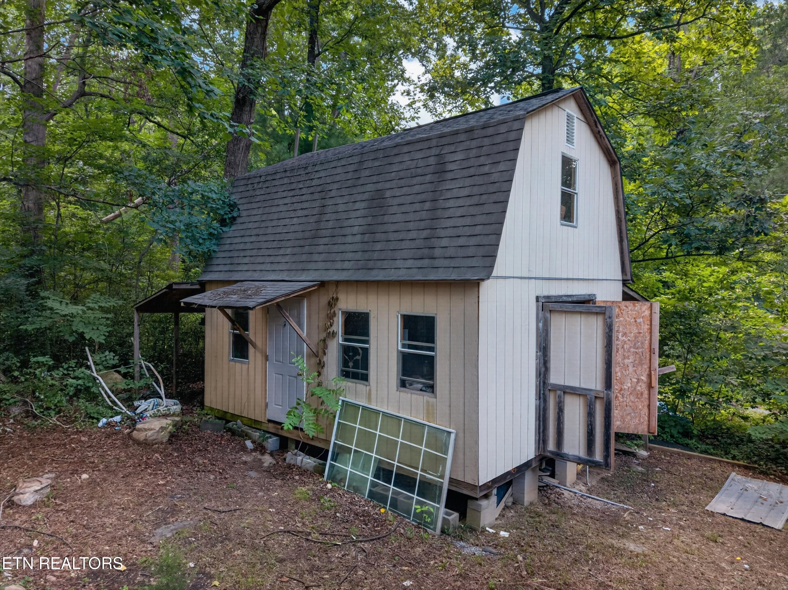 2330 Nichols Branch Way Sevierville TN 37876