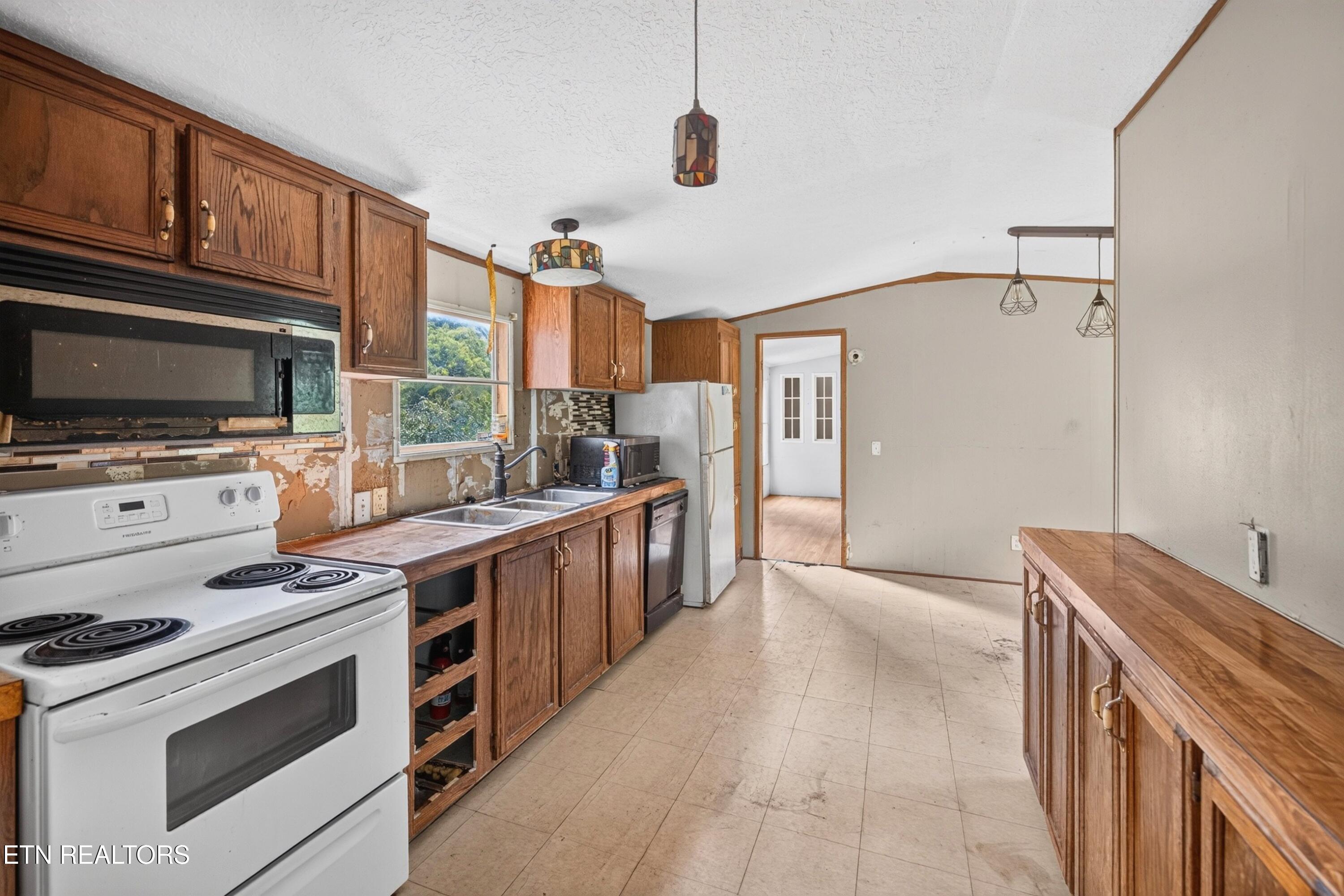 2330 Nichols Branch Way Sevierville TN 37876