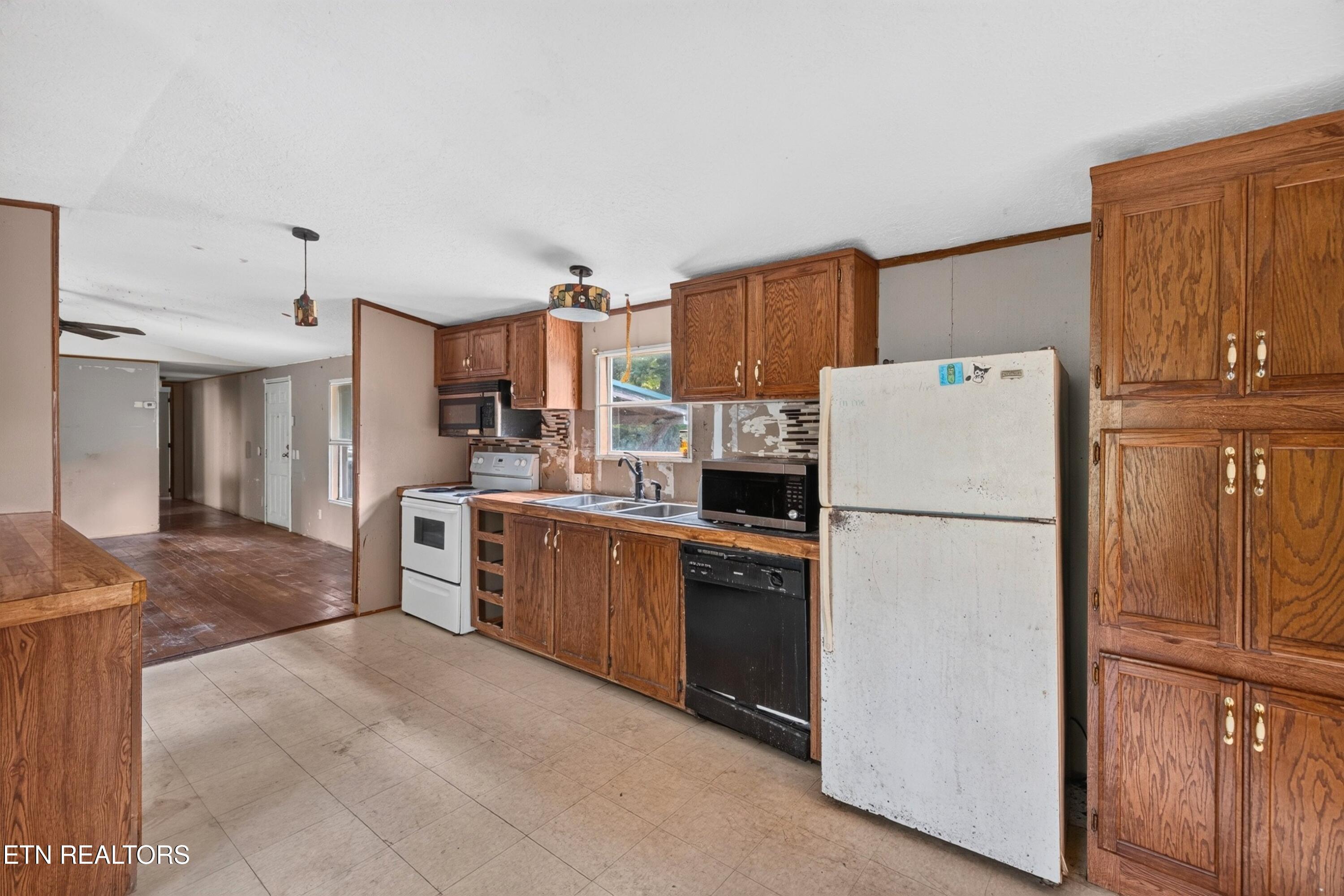 2330 Nichols Branch Way Sevierville TN 37876