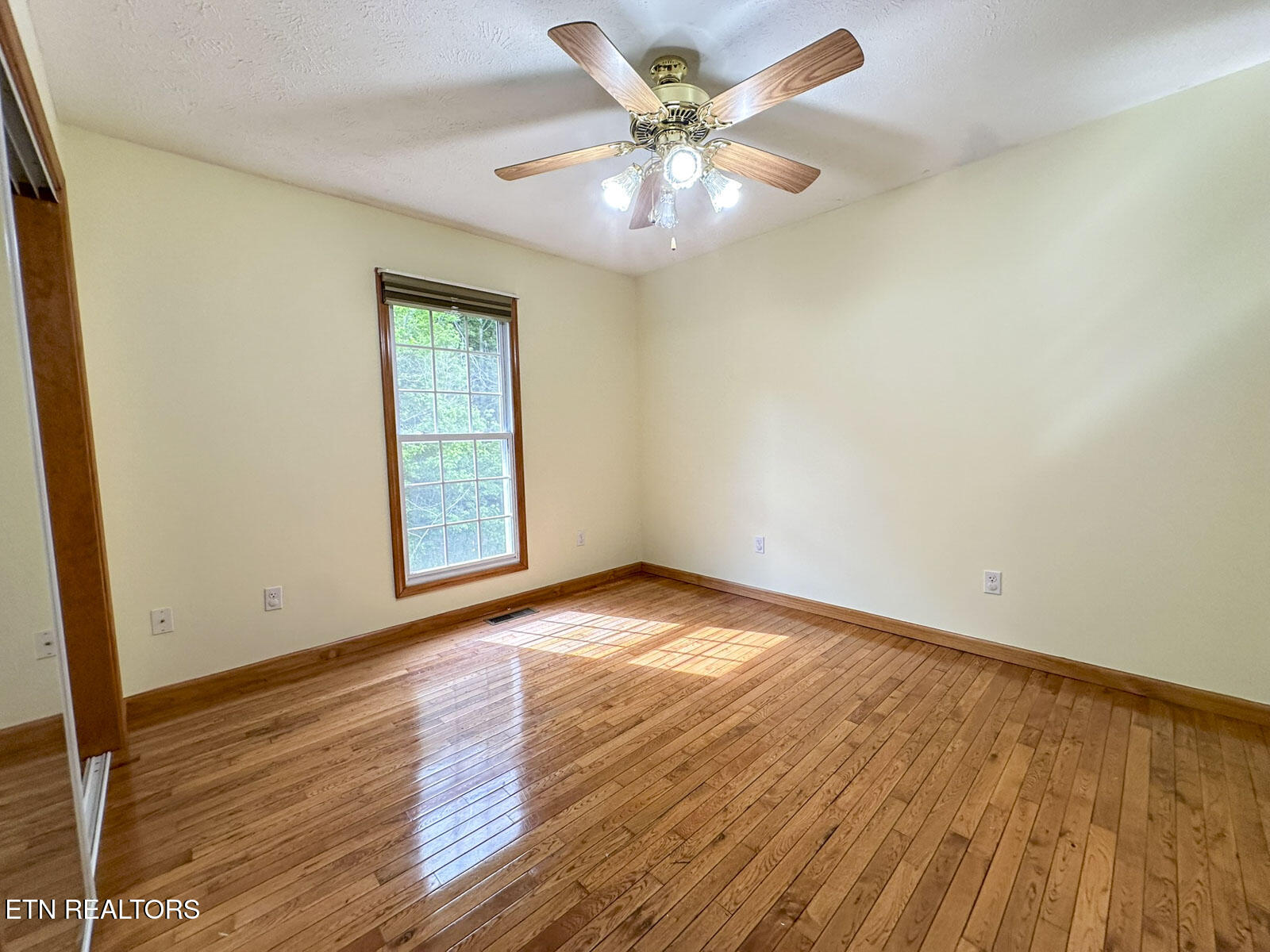2397 Lower Rinehart Road Dandridge TN 37725