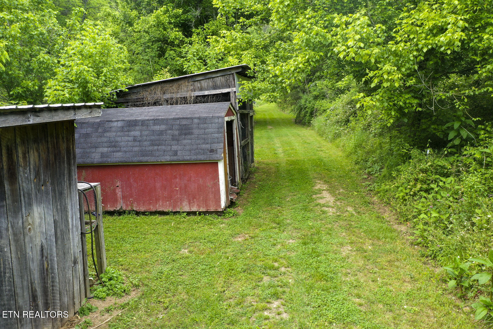 2397 Lower Rinehart Road Dandridge TN 37725