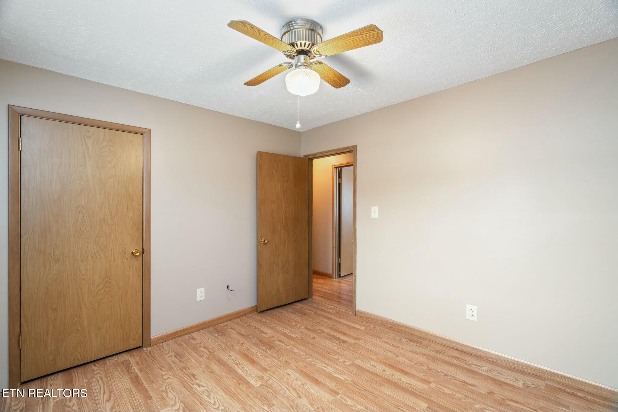 409 Cash Road Knoxville TN 37924