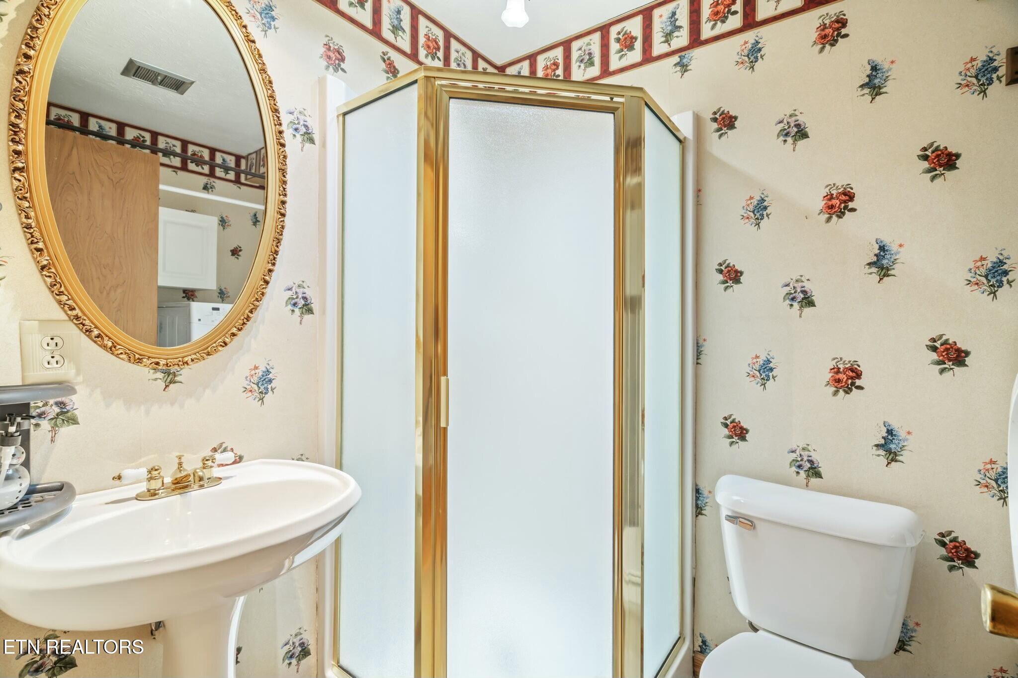 409 Cash Road Knoxville TN 37924