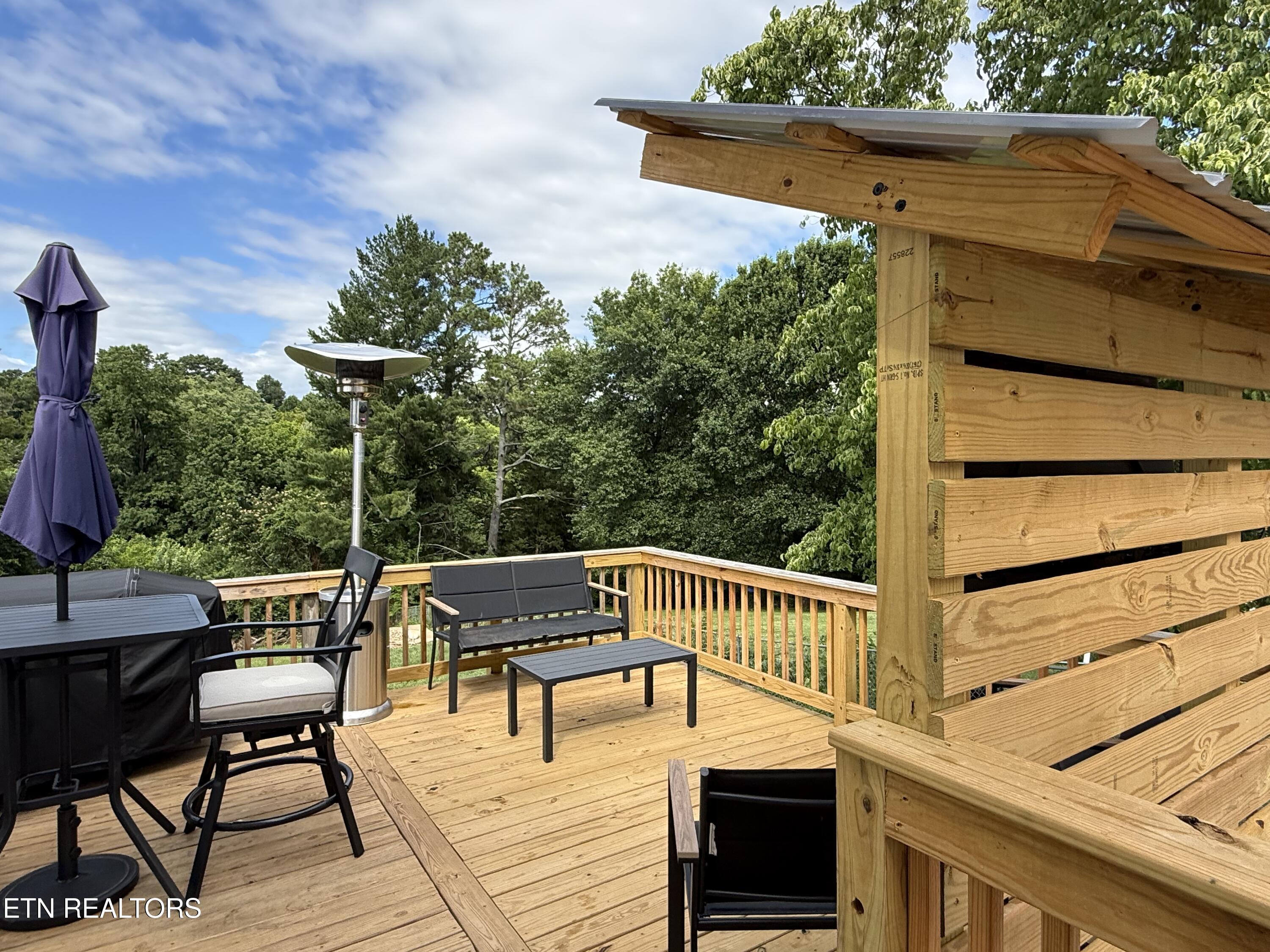 8024 Brickyard Road Powell TN 37849