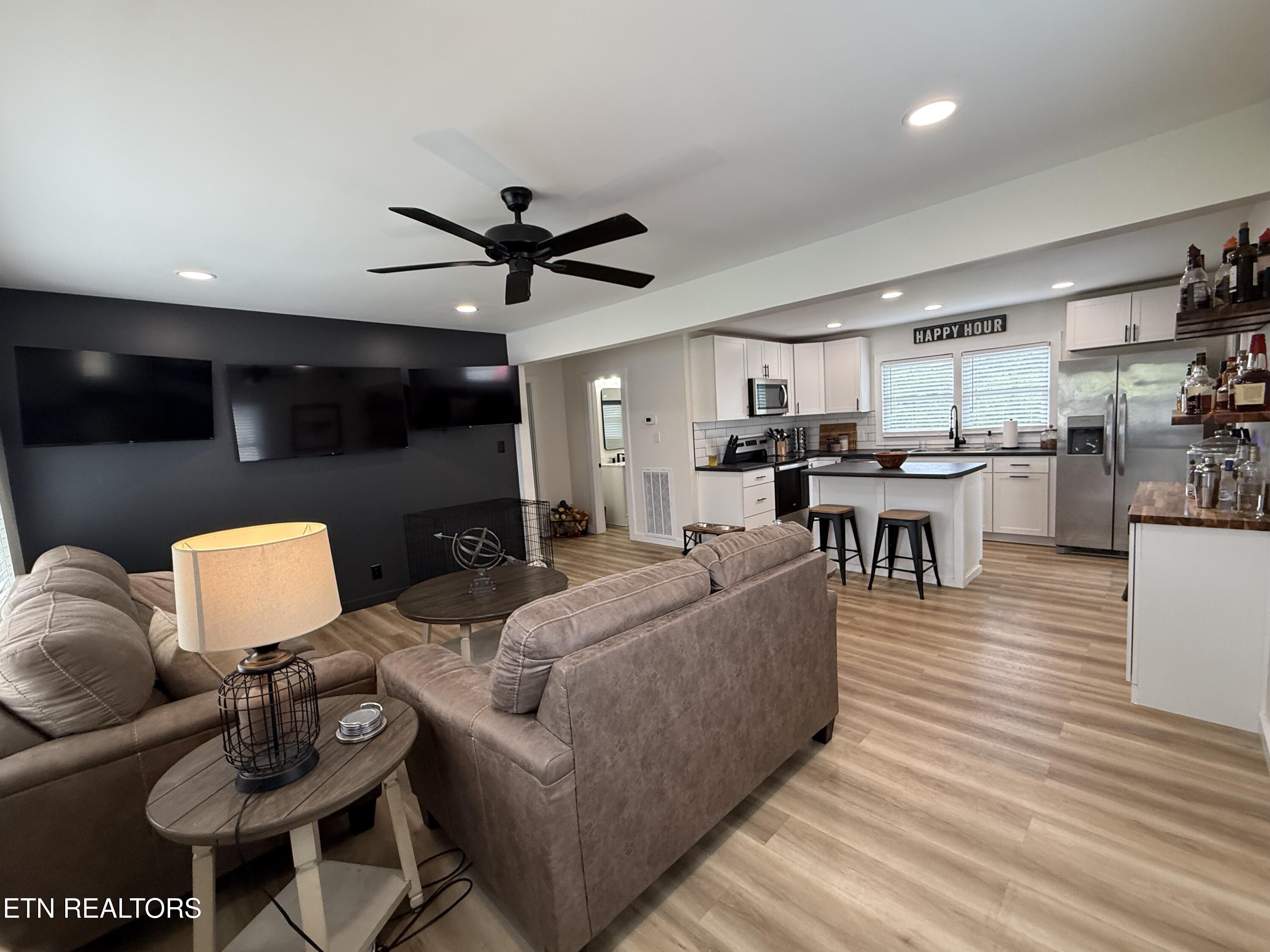 8024 Brickyard Road Powell TN 37849