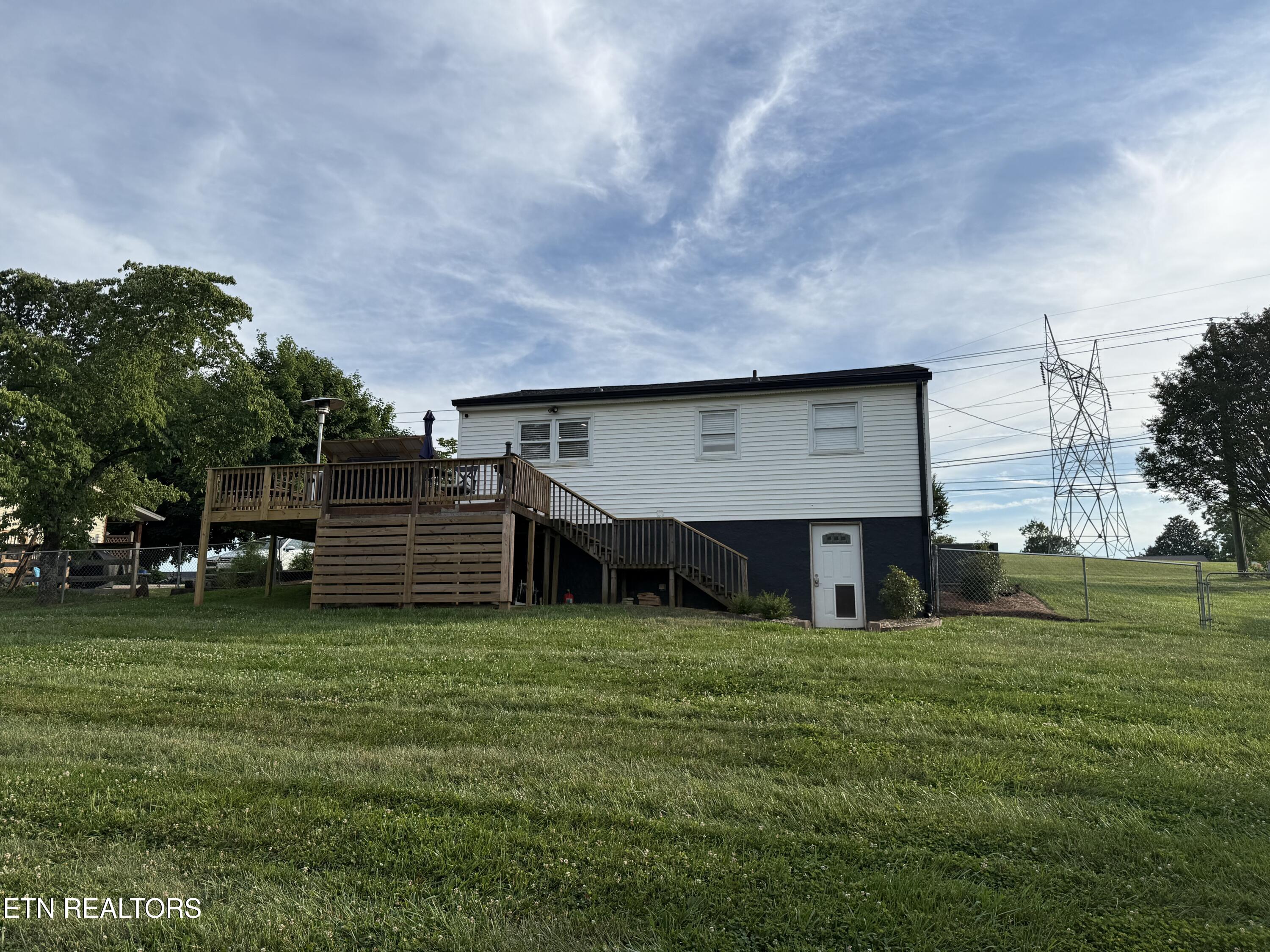 8024 Brickyard Road Powell TN 37849