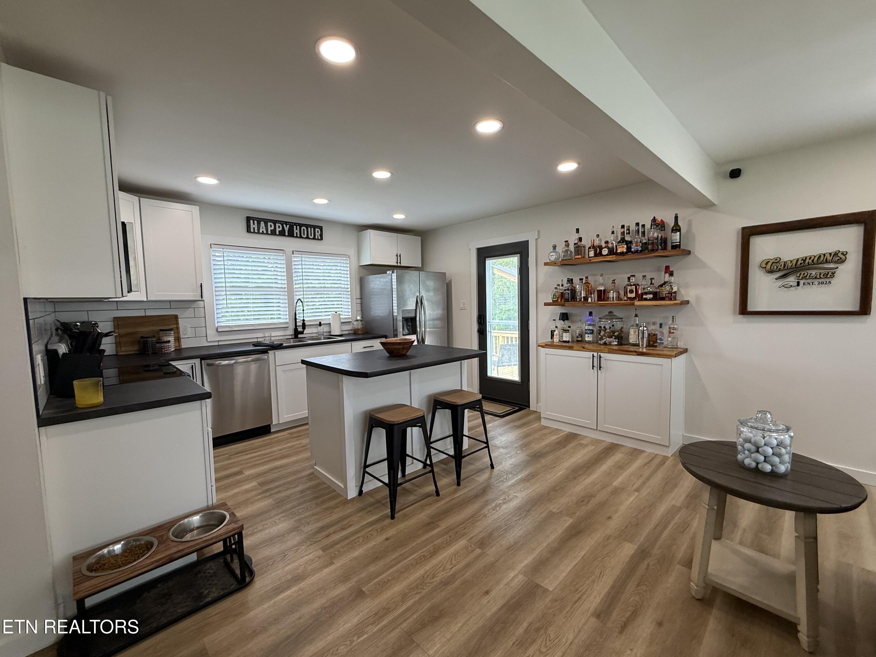 8024 Brickyard Road Powell TN 37849