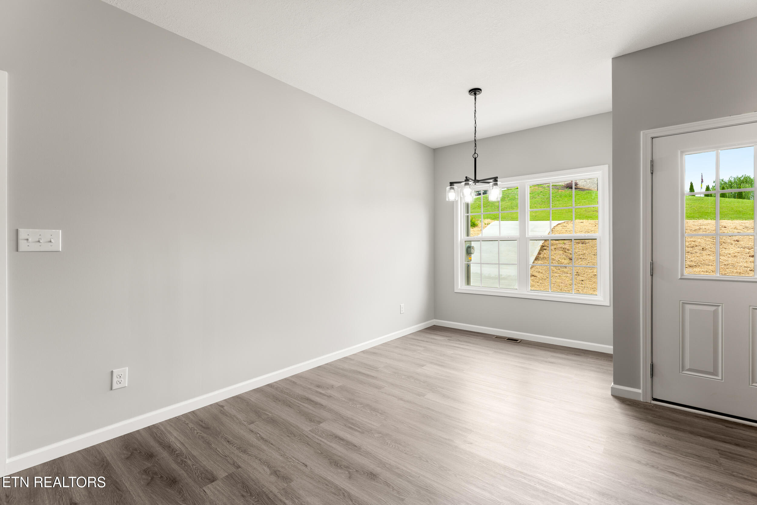 2050 Kings View Loop Seymour TN 37865