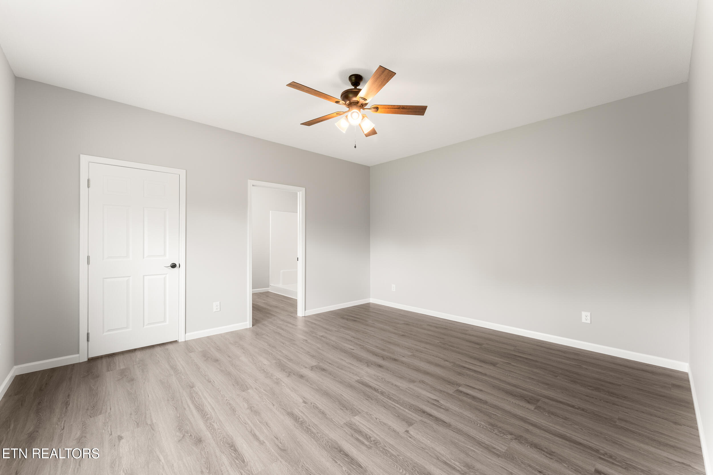 2050 Kings View Loop Seymour TN 37865