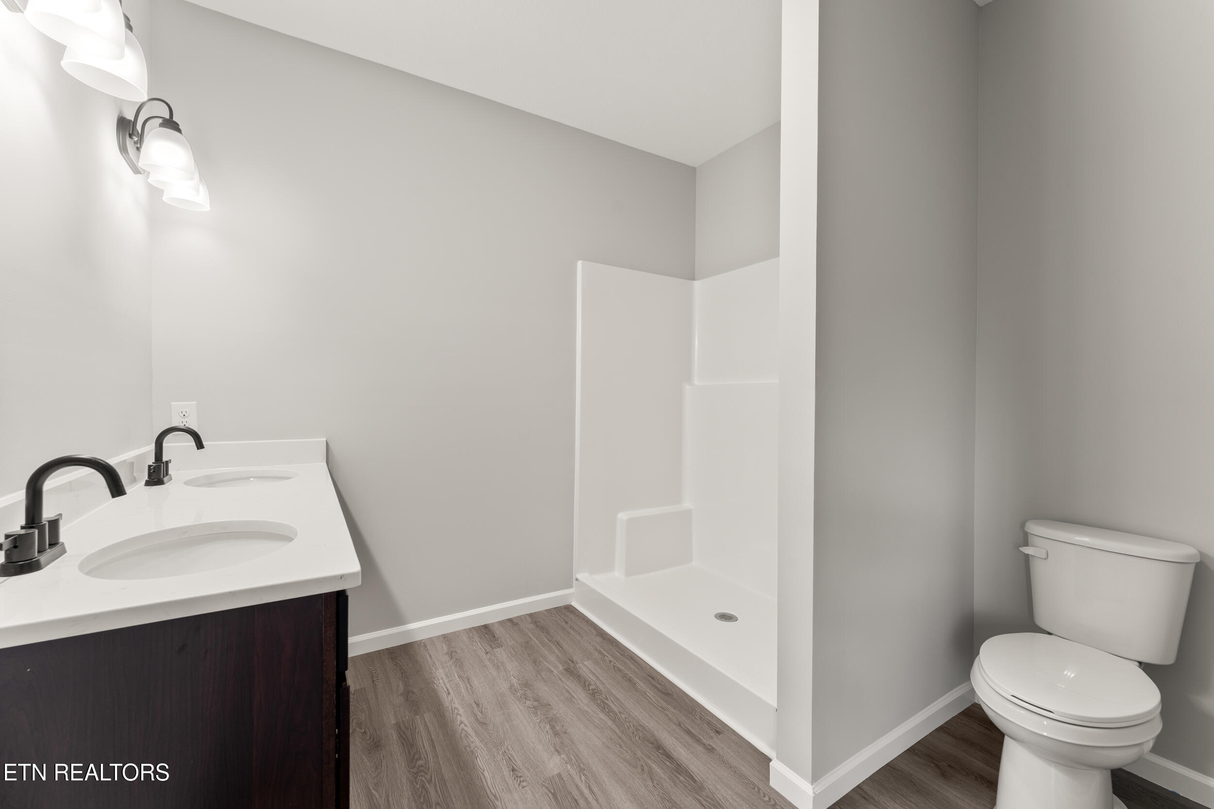 2050 Kings View Loop Seymour TN 37865