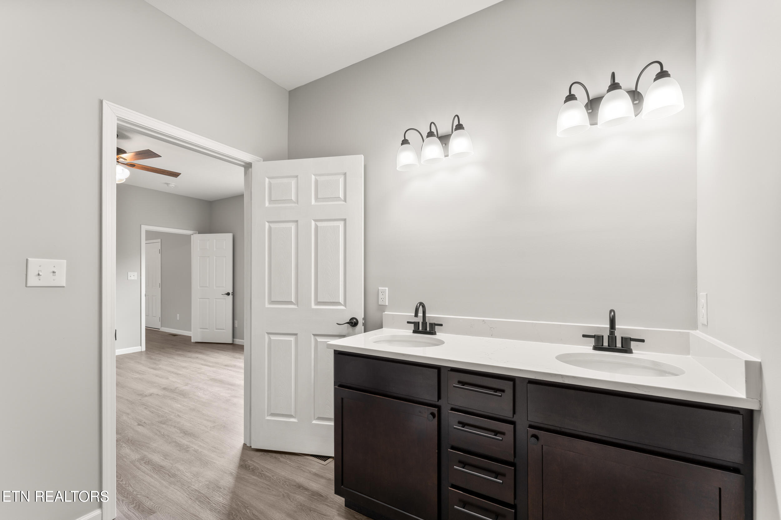 2050 Kings View Loop Seymour TN 37865