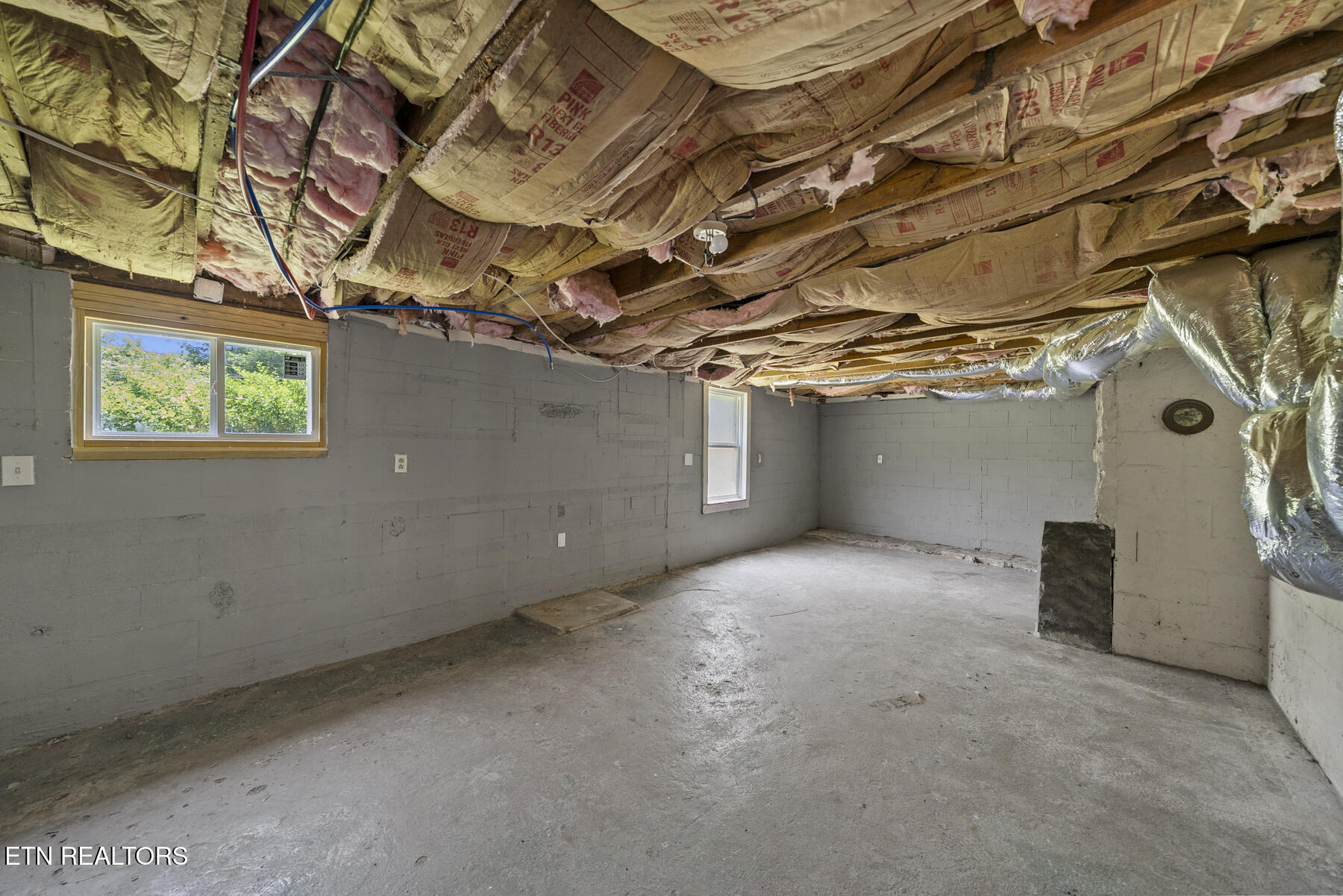 37 Windy Acres Drive Crossville TN 38571