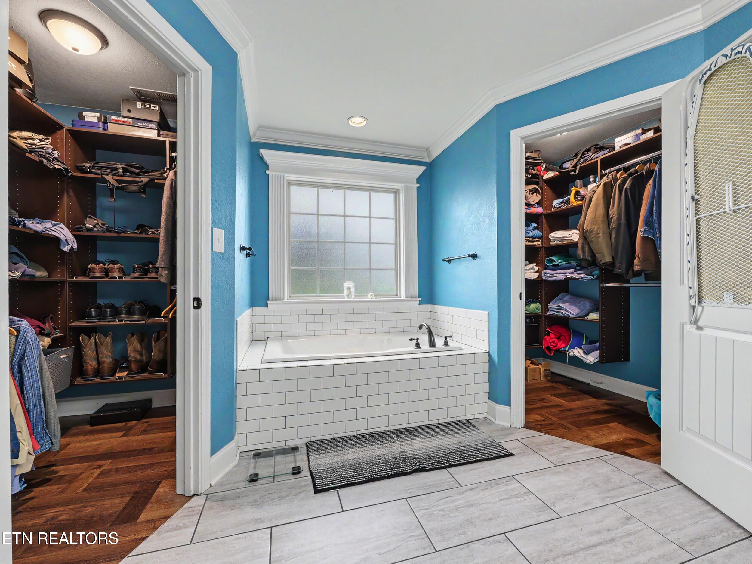 314 White Rose Avenue Maryville TN 37803