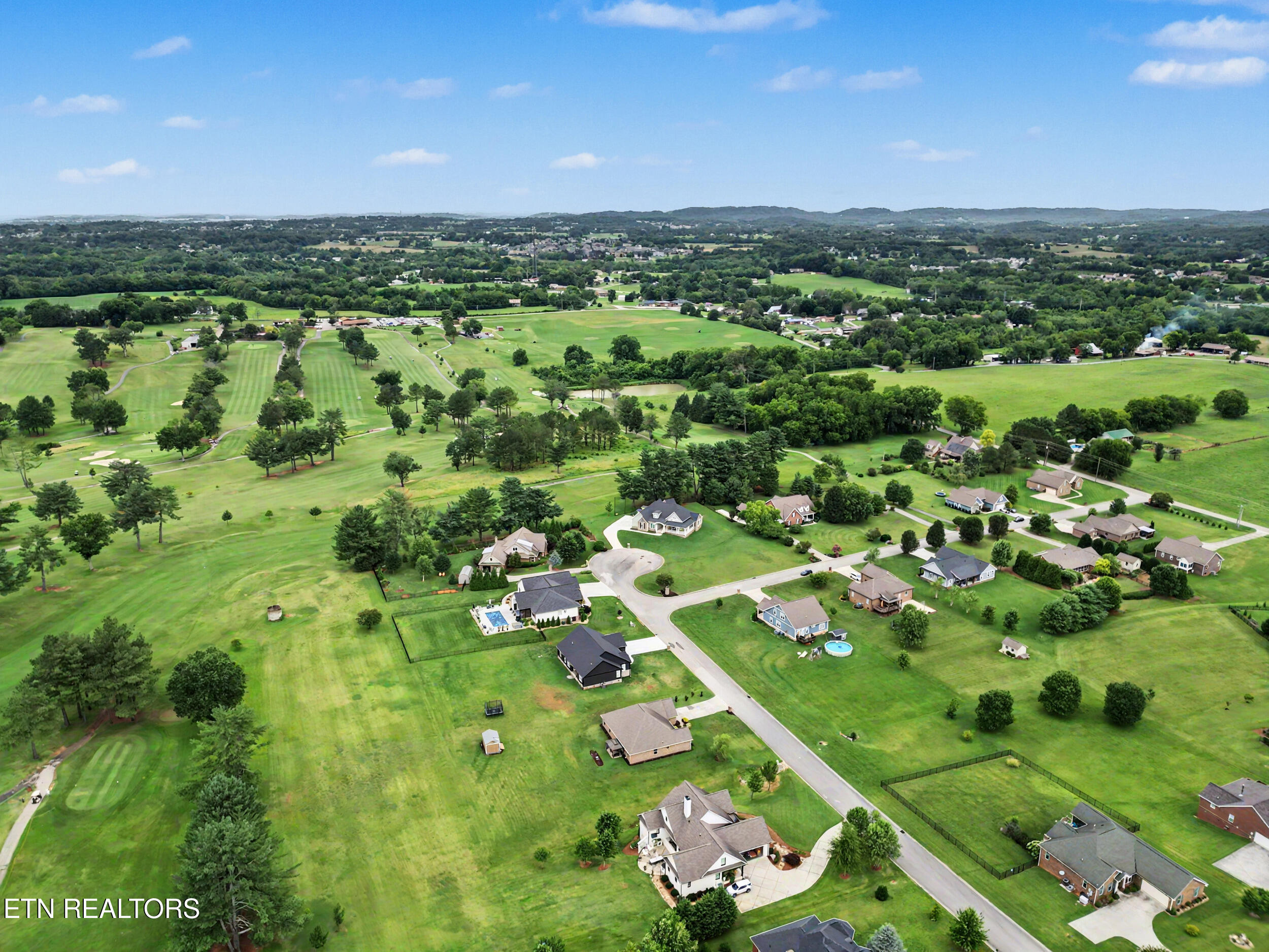 314 White Rose Avenue Maryville TN 37803