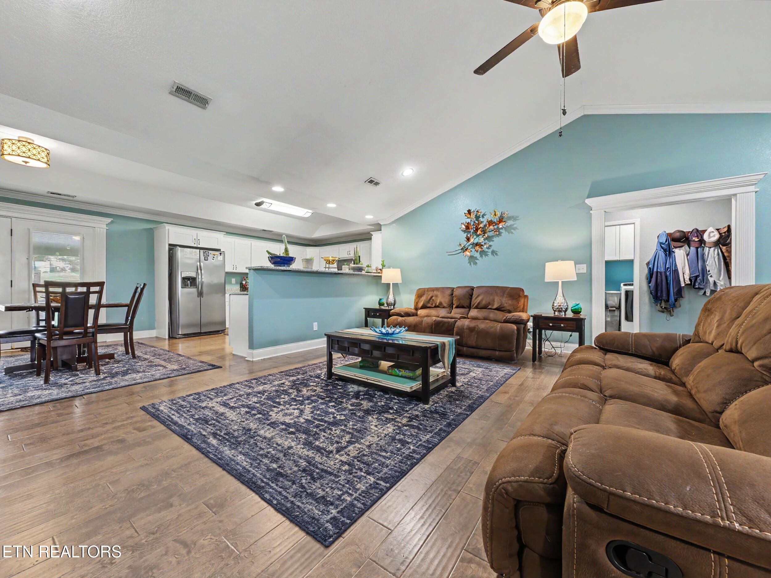 314 White Rose Avenue Maryville TN 37803
