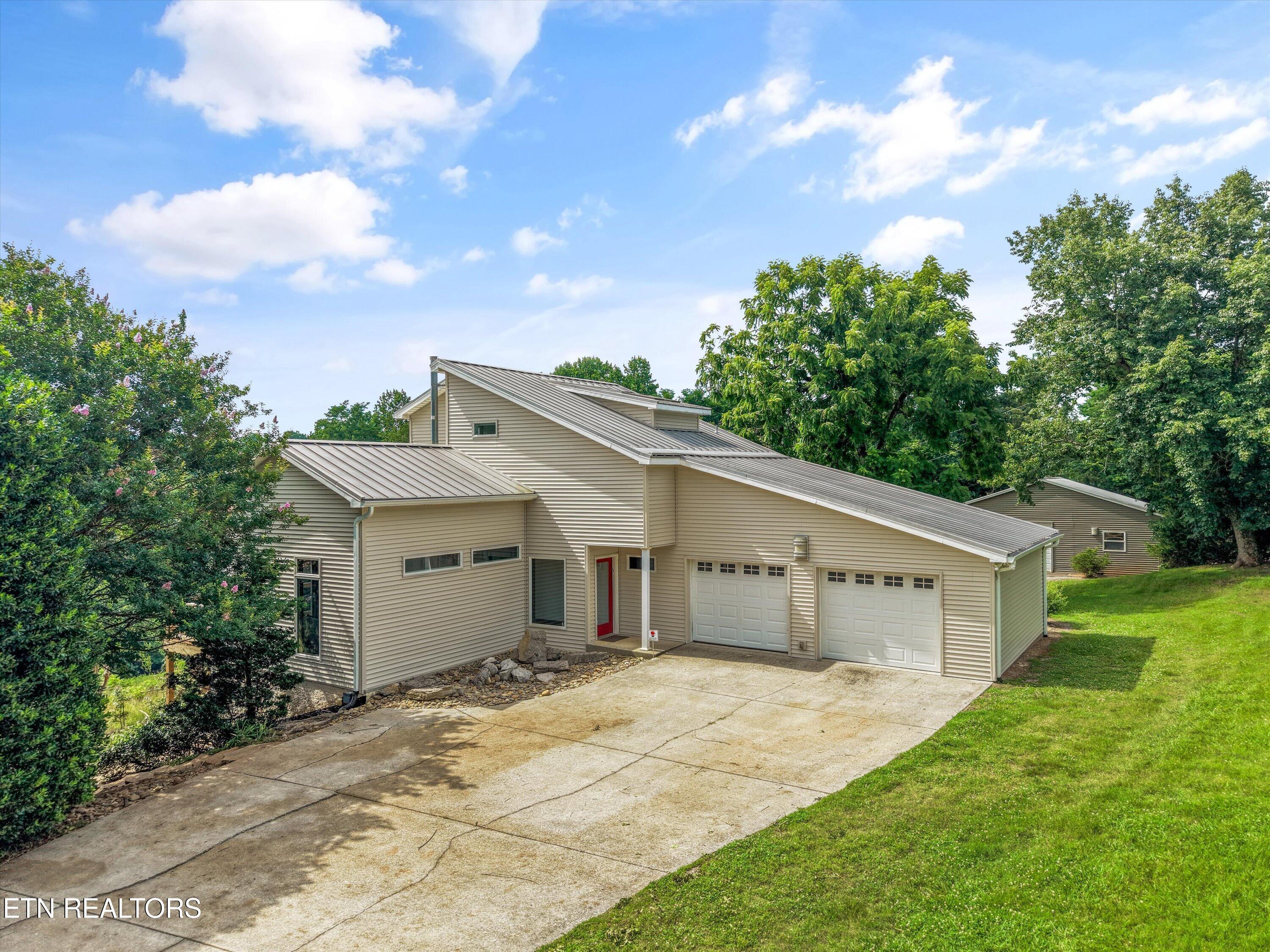 3133 High View Drive Louisville TN 37777