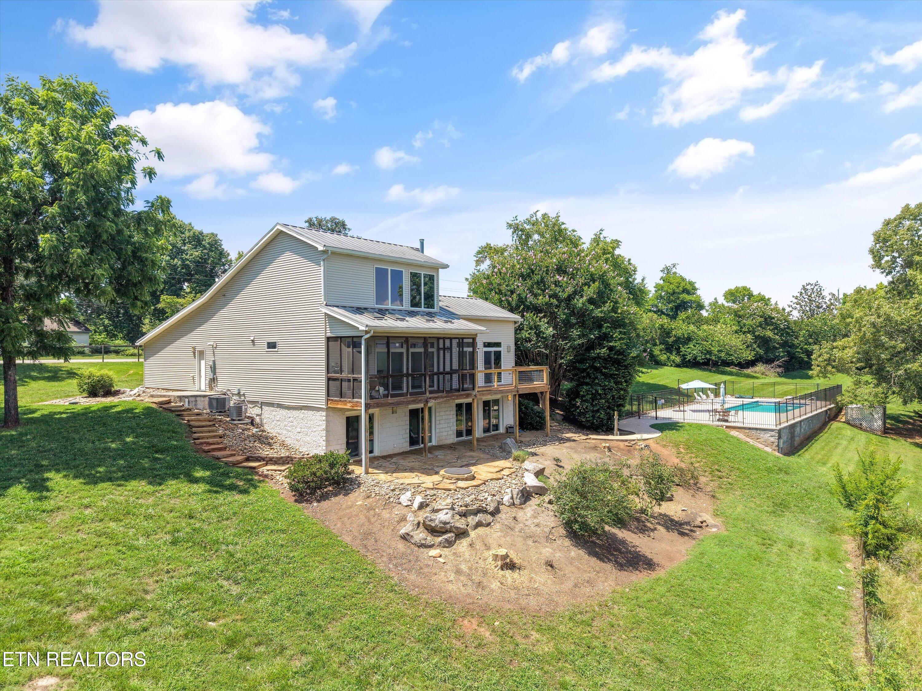 3133 High View Drive Louisville TN 37777