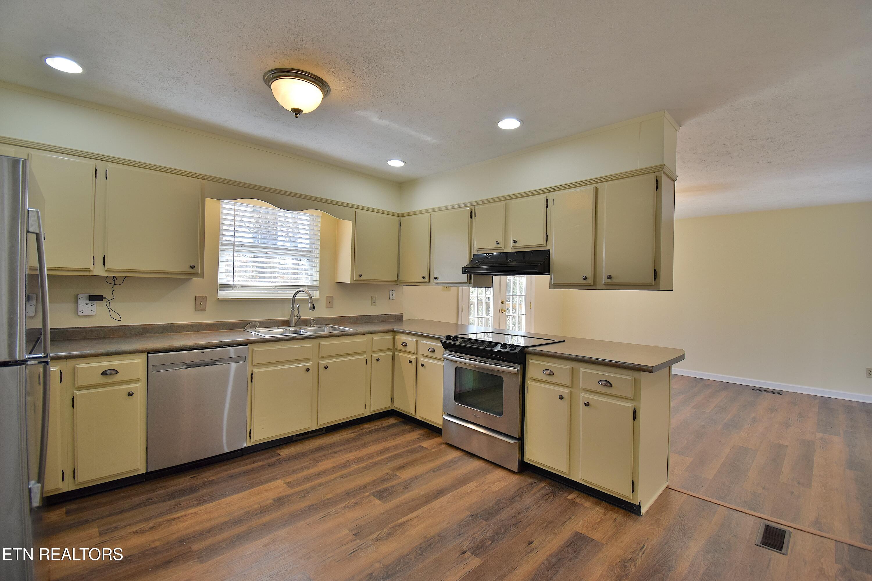 113 Balboa Circle Oak Ridge TN 37830