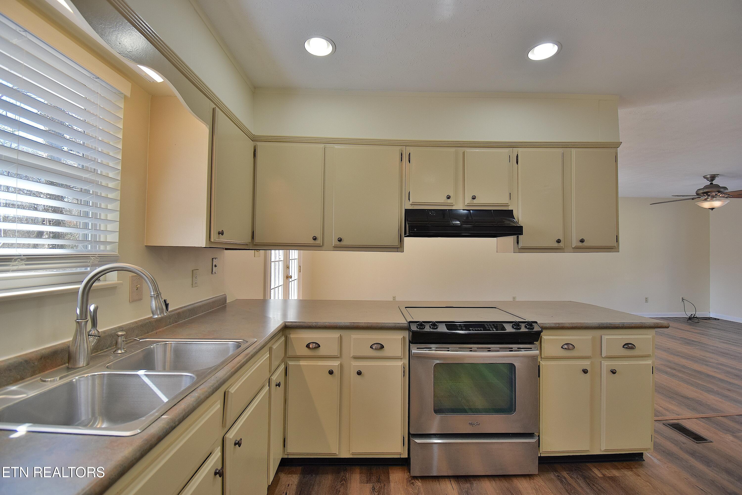 113 Balboa Circle Oak Ridge TN 37830