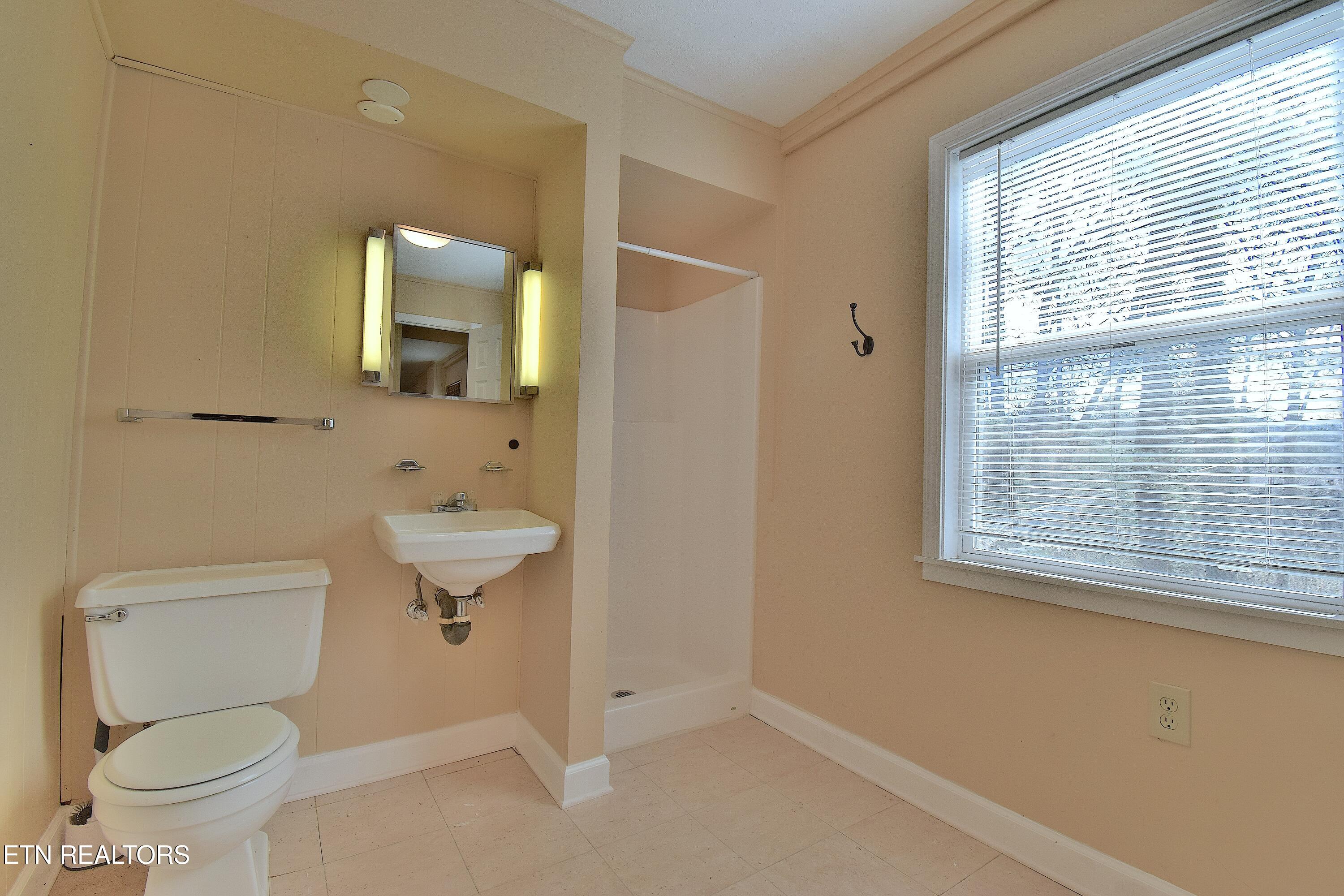 113 Balboa Circle Oak Ridge TN 37830
