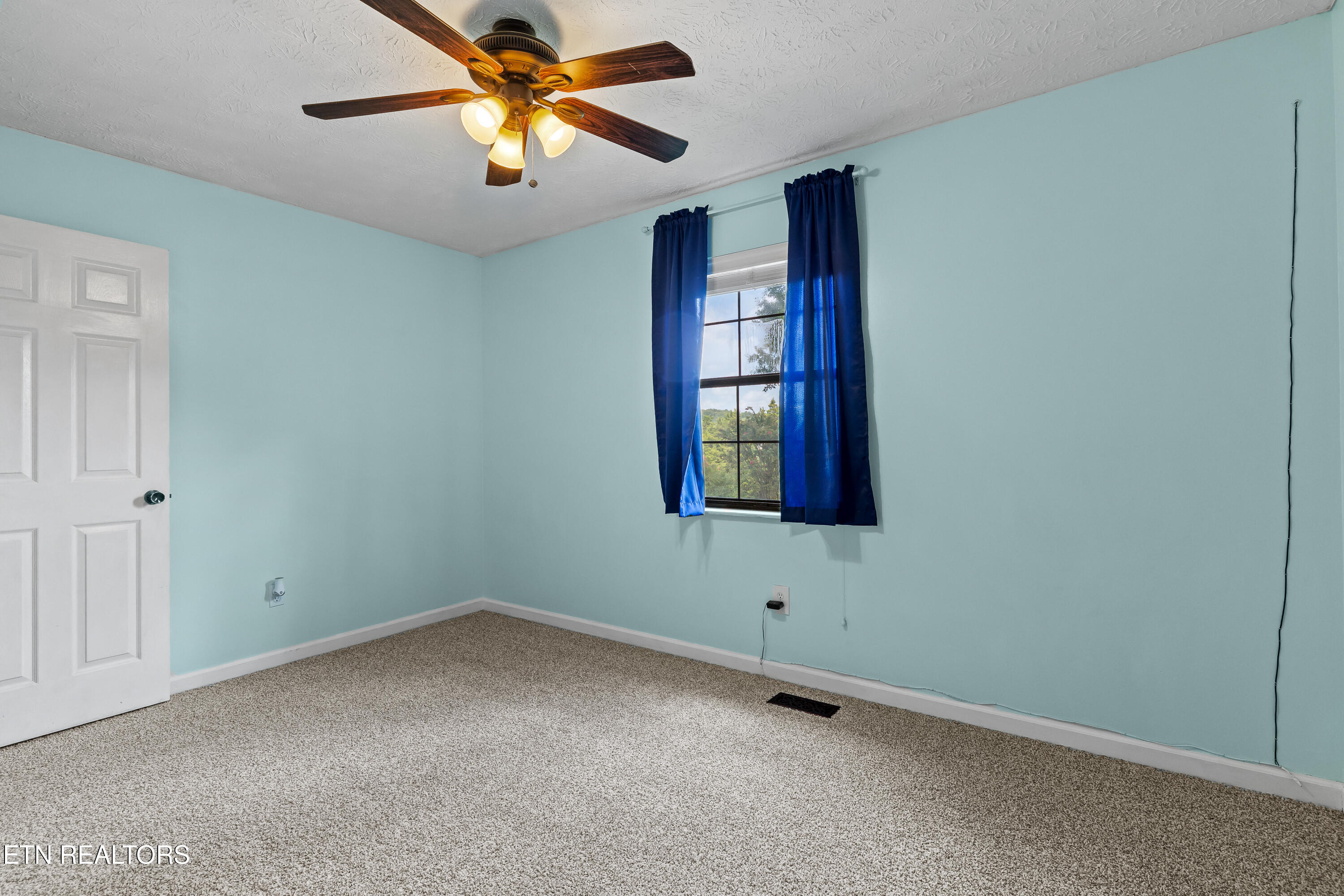 2423 Chimney Ridge Road Knoxville TN 37923