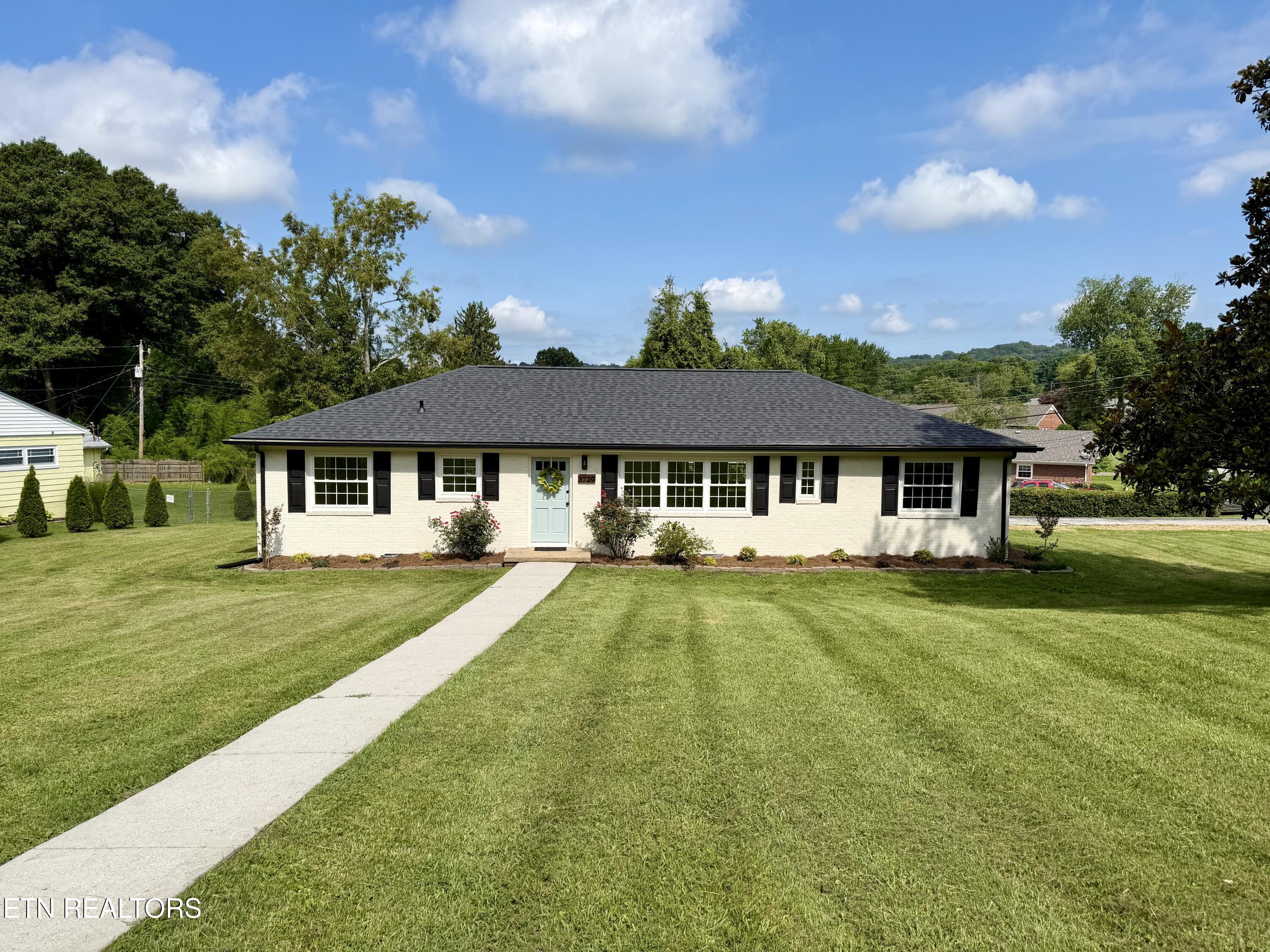 3729 Lucinda Drive Knoxville TN 37918