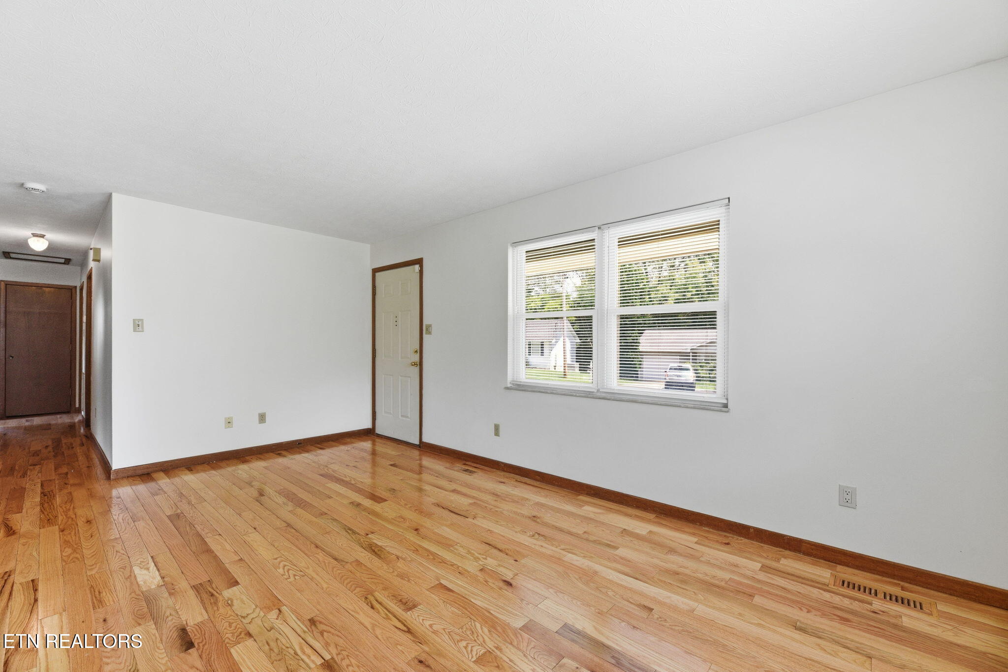 90 Tempura Drive Oak Ridge TN 37830