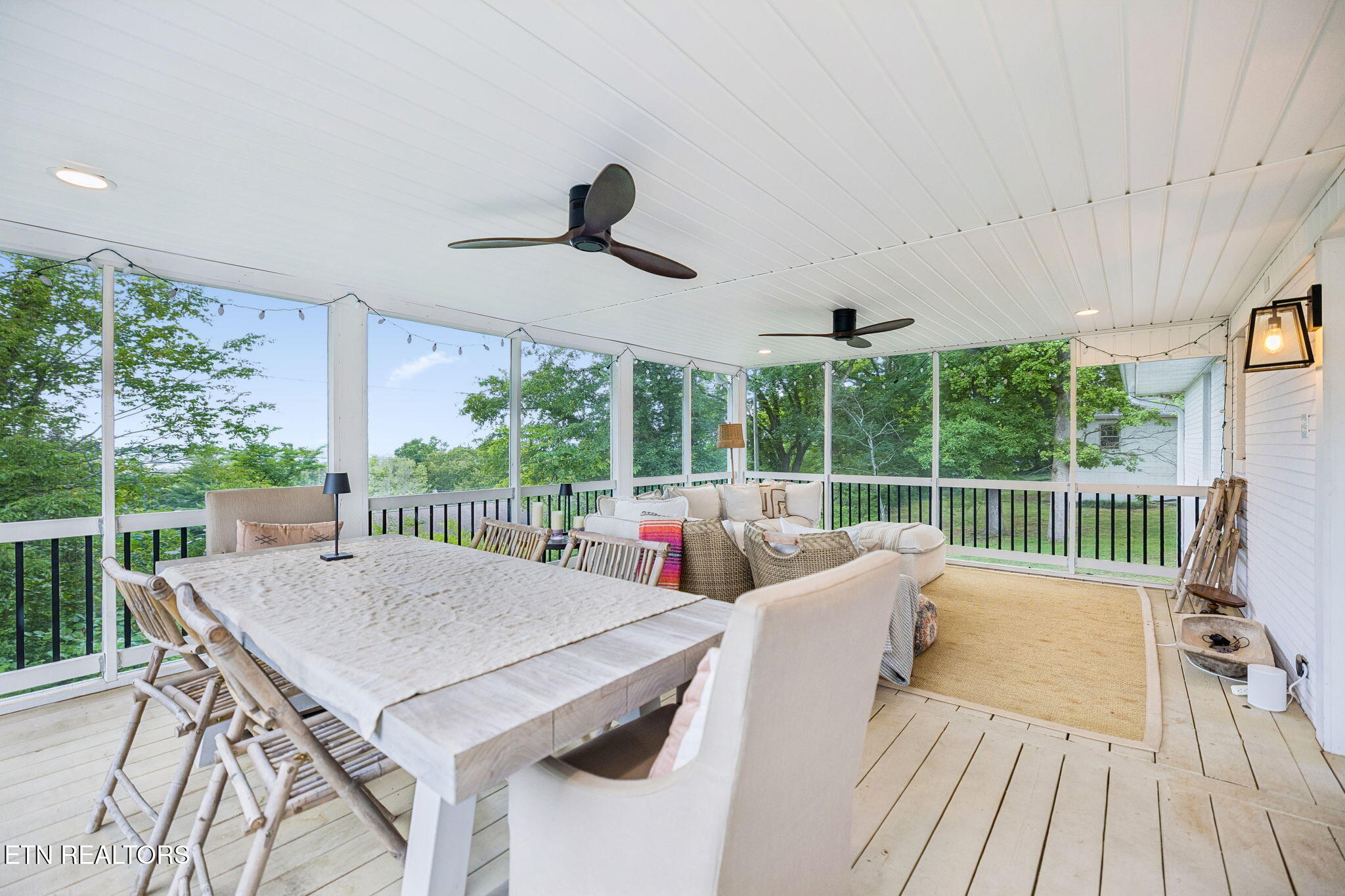 1137 View Drive Maryville TN 37801