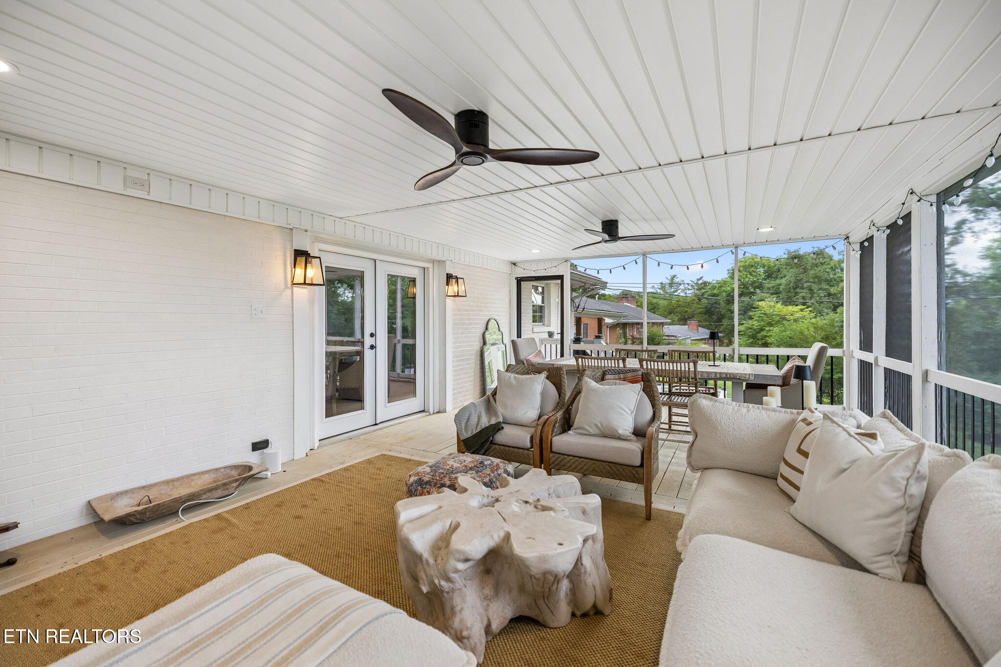 1137 View Drive Maryville TN 37801