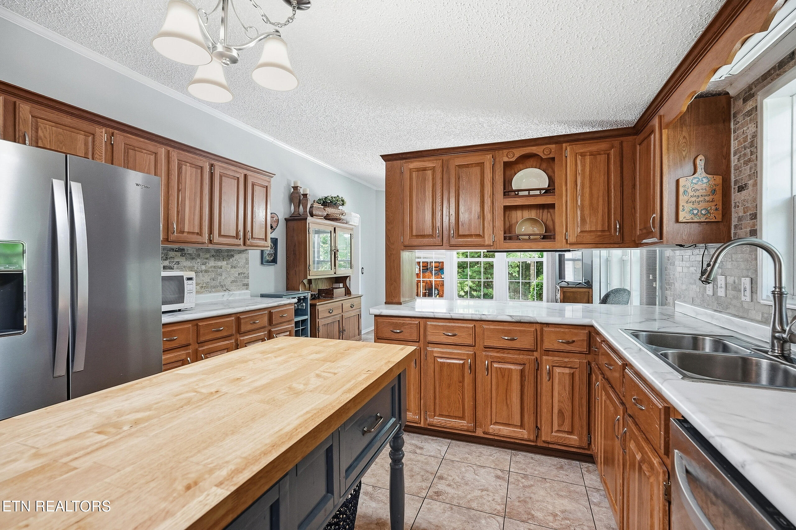 128 Prestonwood Drive Crossville TN 38558