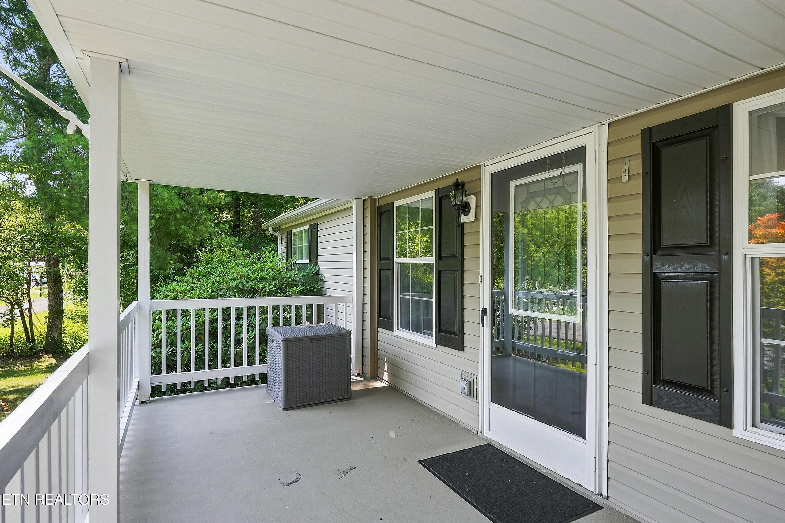 128 Prestonwood Drive Crossville TN 38558