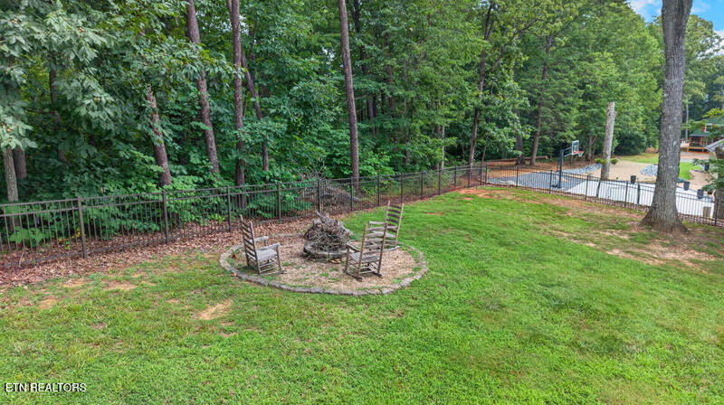 916 Redbud Drive Dandridge TN 37725