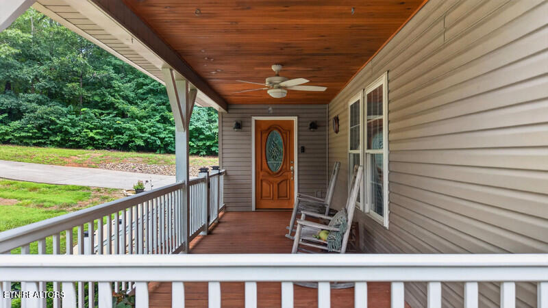 916 Redbud Drive Dandridge TN 37725