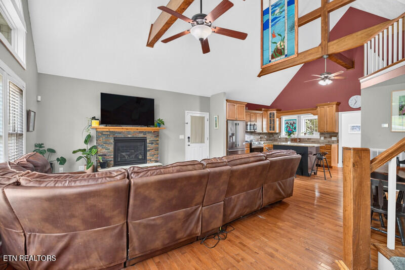 916 Redbud Drive Dandridge TN 37725