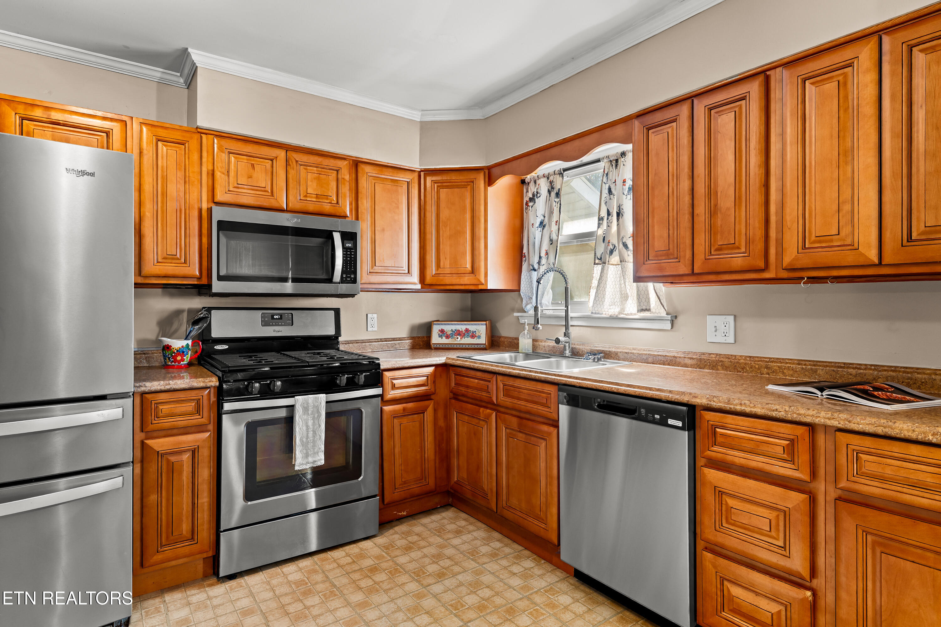 111 Sanford Lane Oak Ridge TN 37830