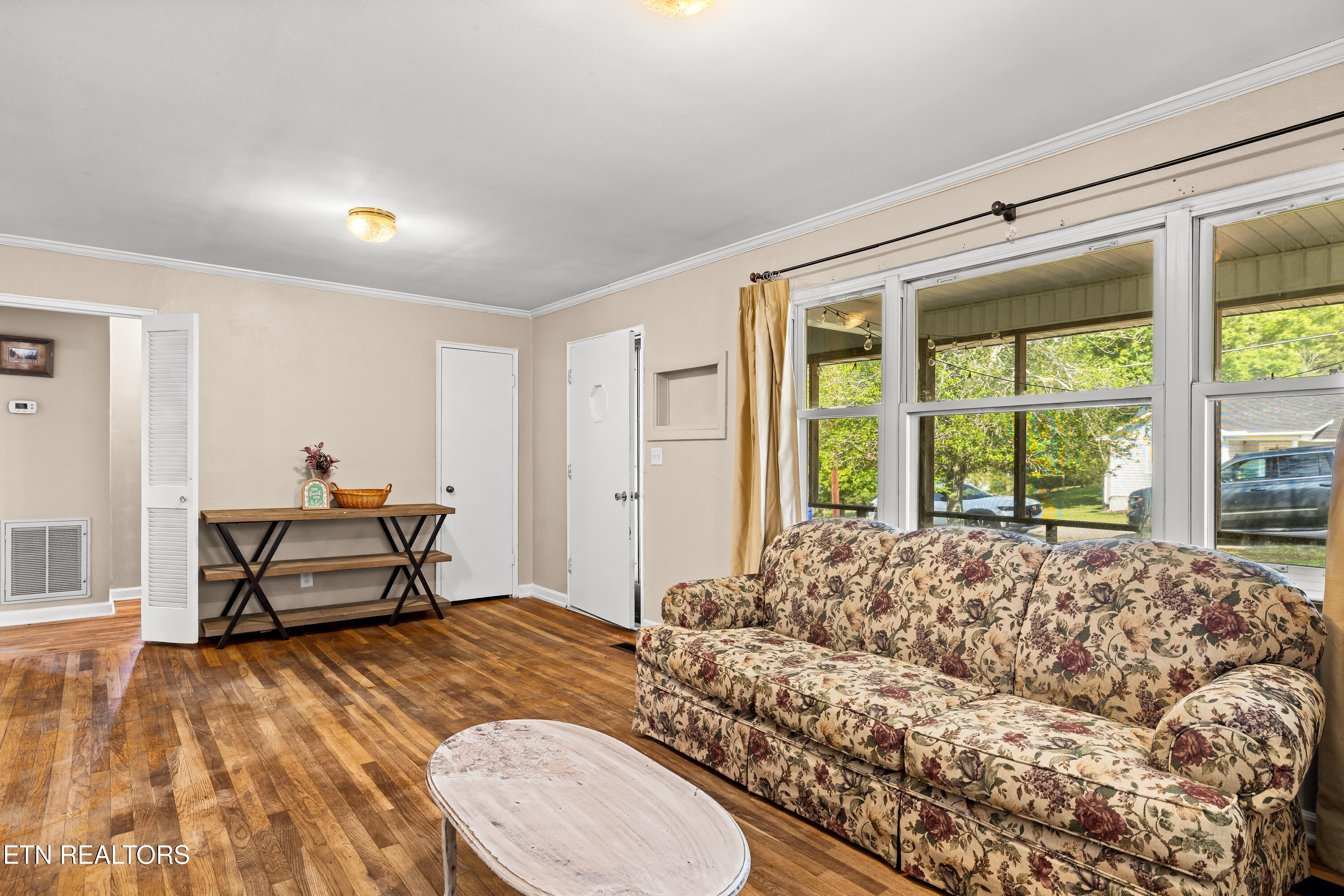 111 Sanford Lane Oak Ridge TN 37830