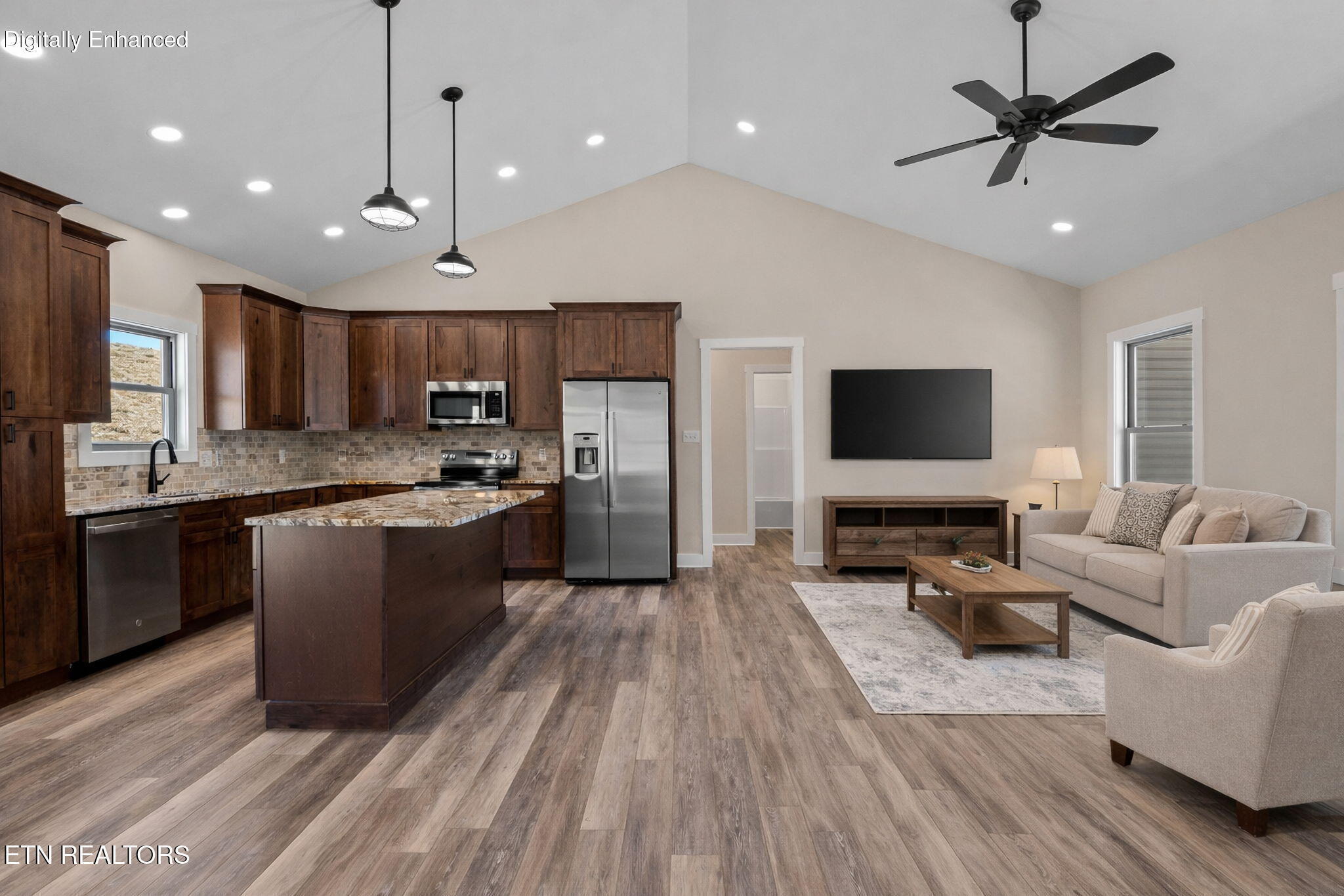 380 Hillvale Road Clinton TN 37716