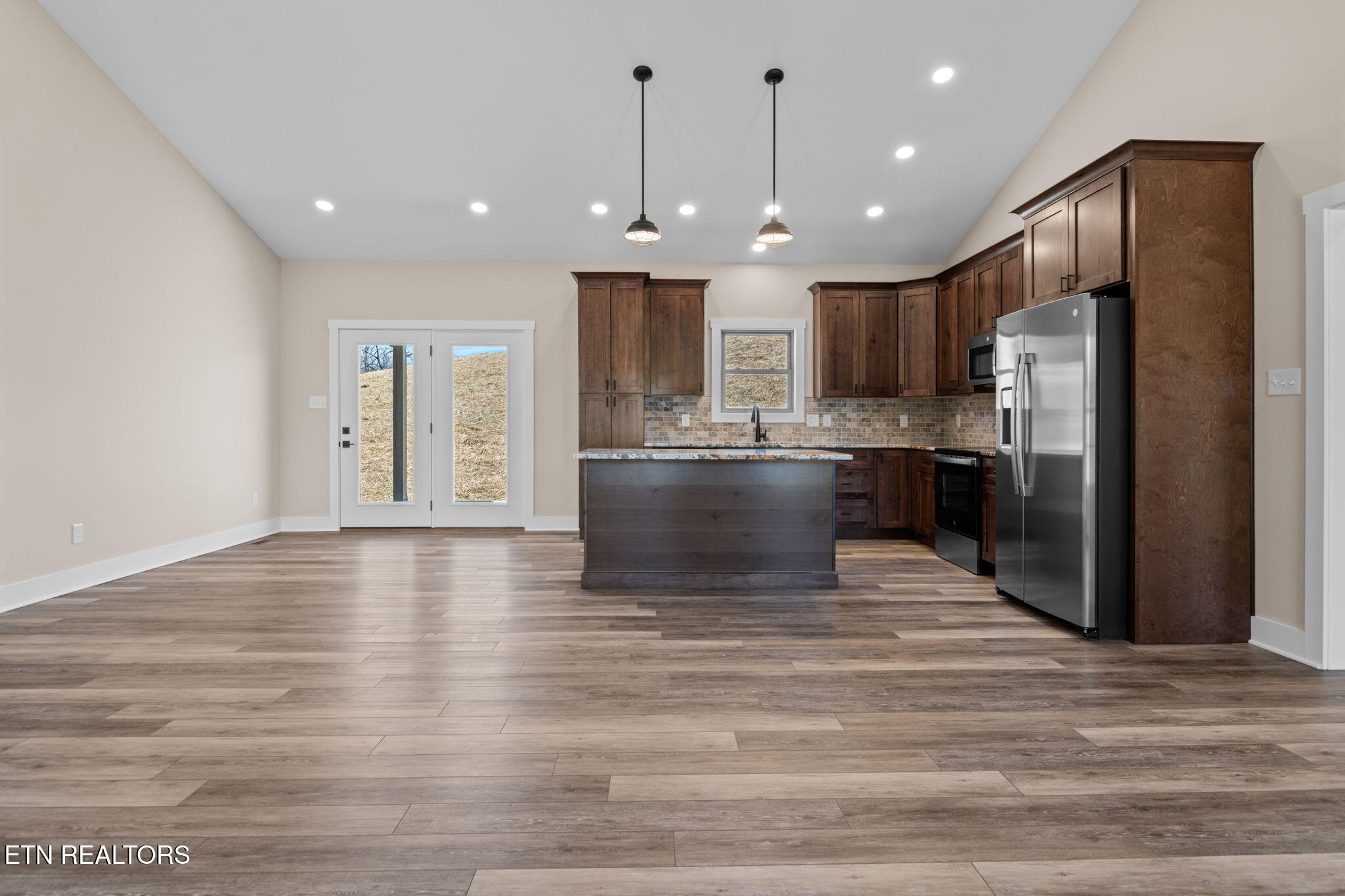 380 Hillvale Road Clinton TN 37716