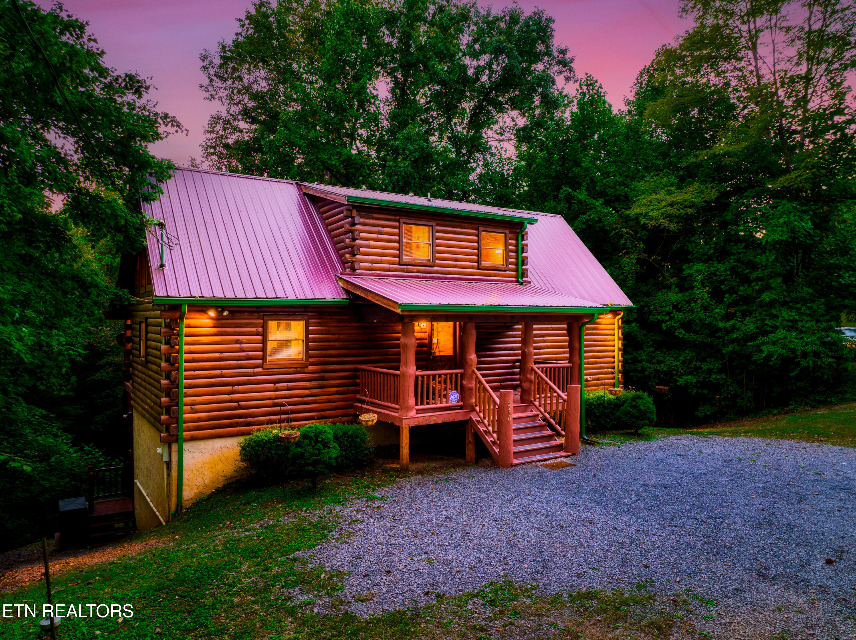 4250 Mountain Rest Way Sevierville TN 37876