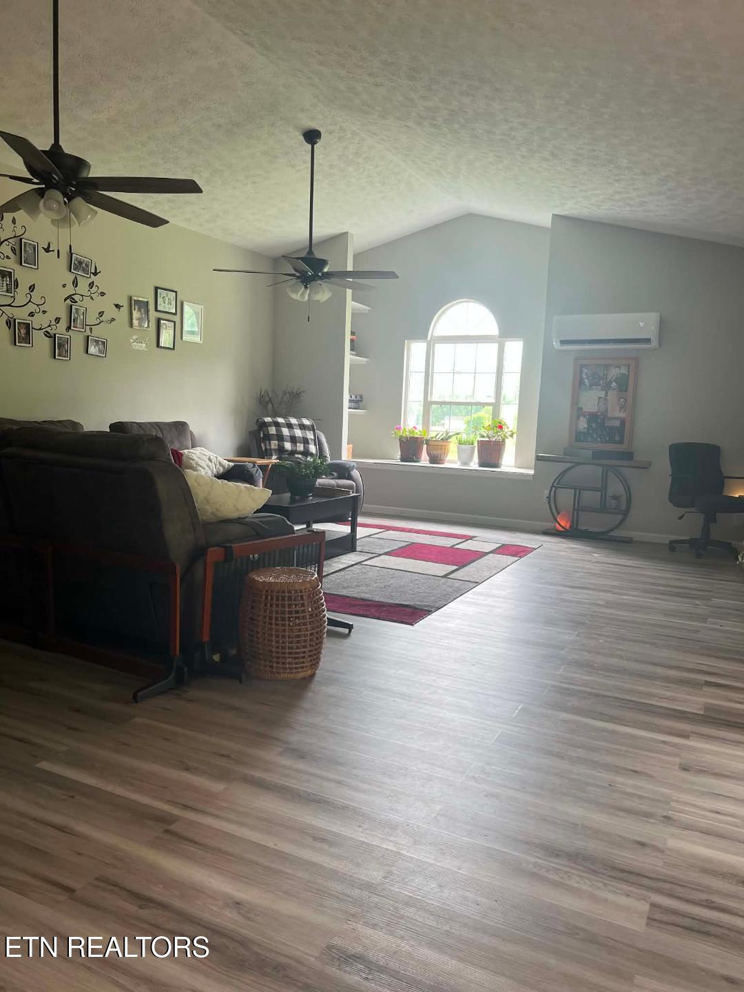 405 Ridgedale Drive Strawberry Plains TN 37871