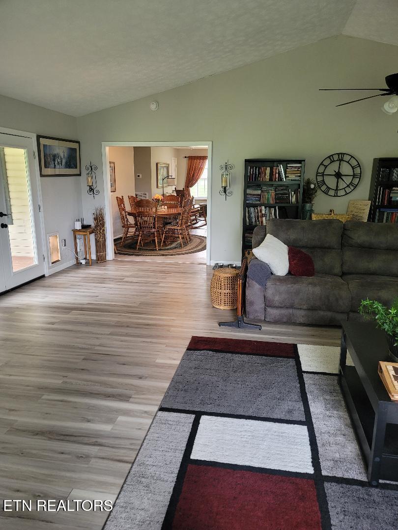 405 Ridgedale Drive Strawberry Plains TN 37871