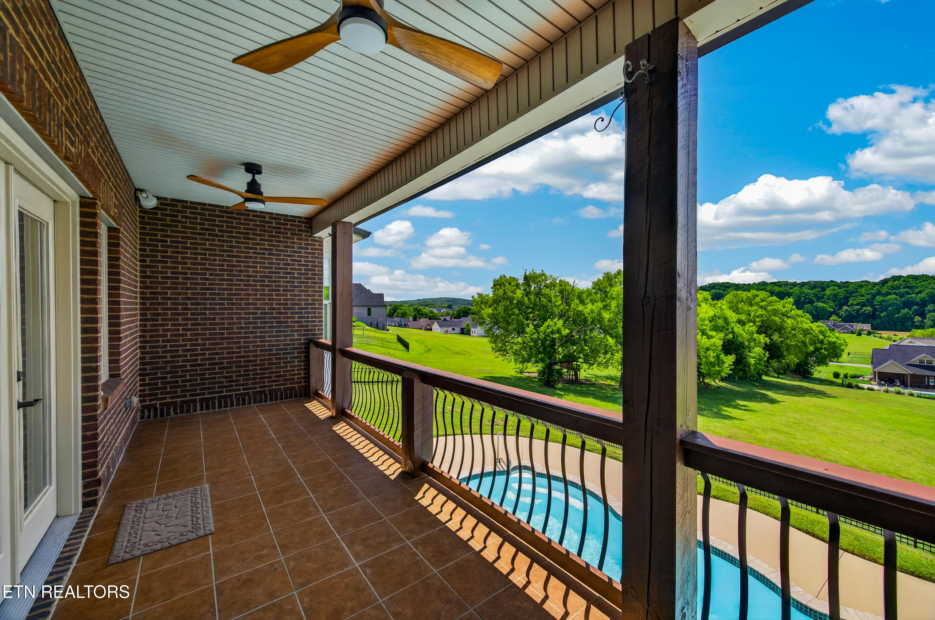 2655 Boston Chase Road Kodak TN 37764