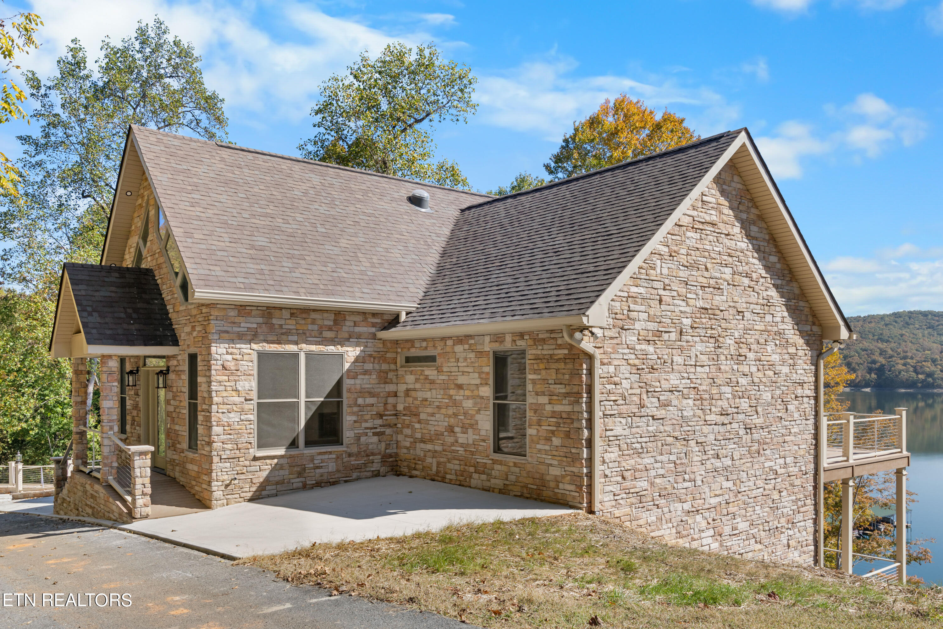 293 Platinum Drive New Tazewell TN 37825