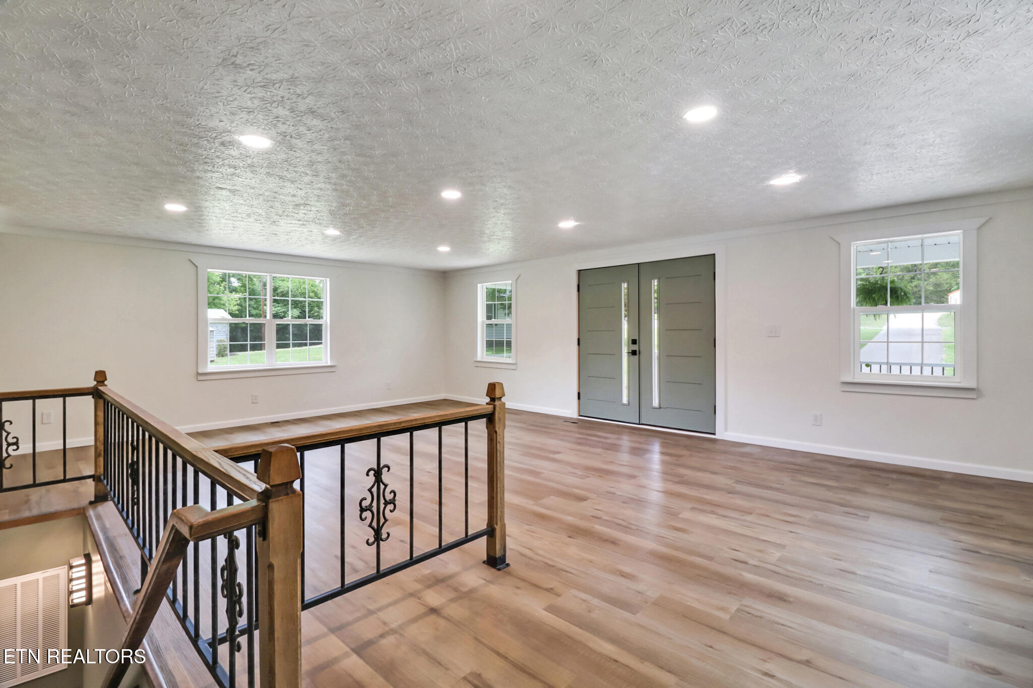 1006 Ruritan Road Harriman TN 37748