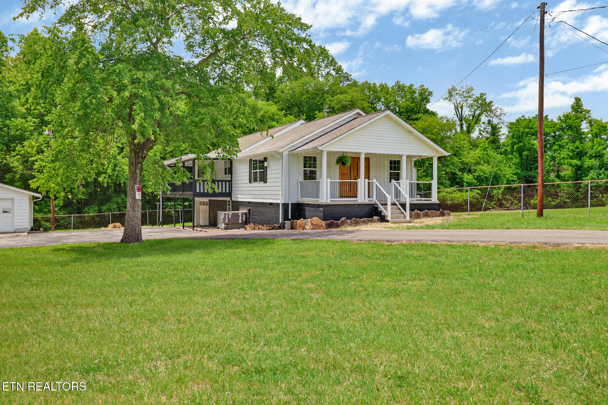 1006 Ruritan Road Harriman TN 37748