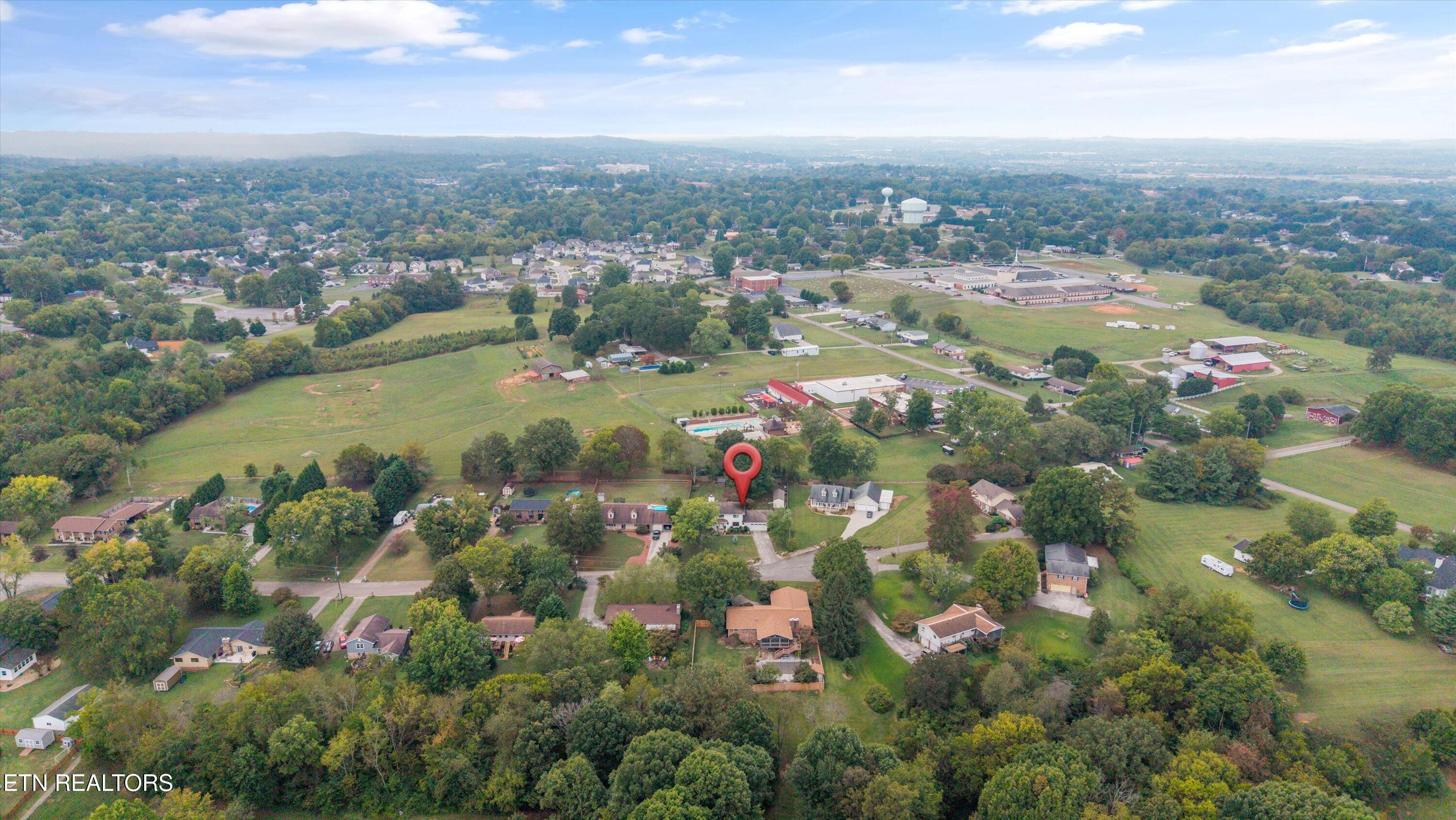 325 Asbury Drive Maryville TN 37804
