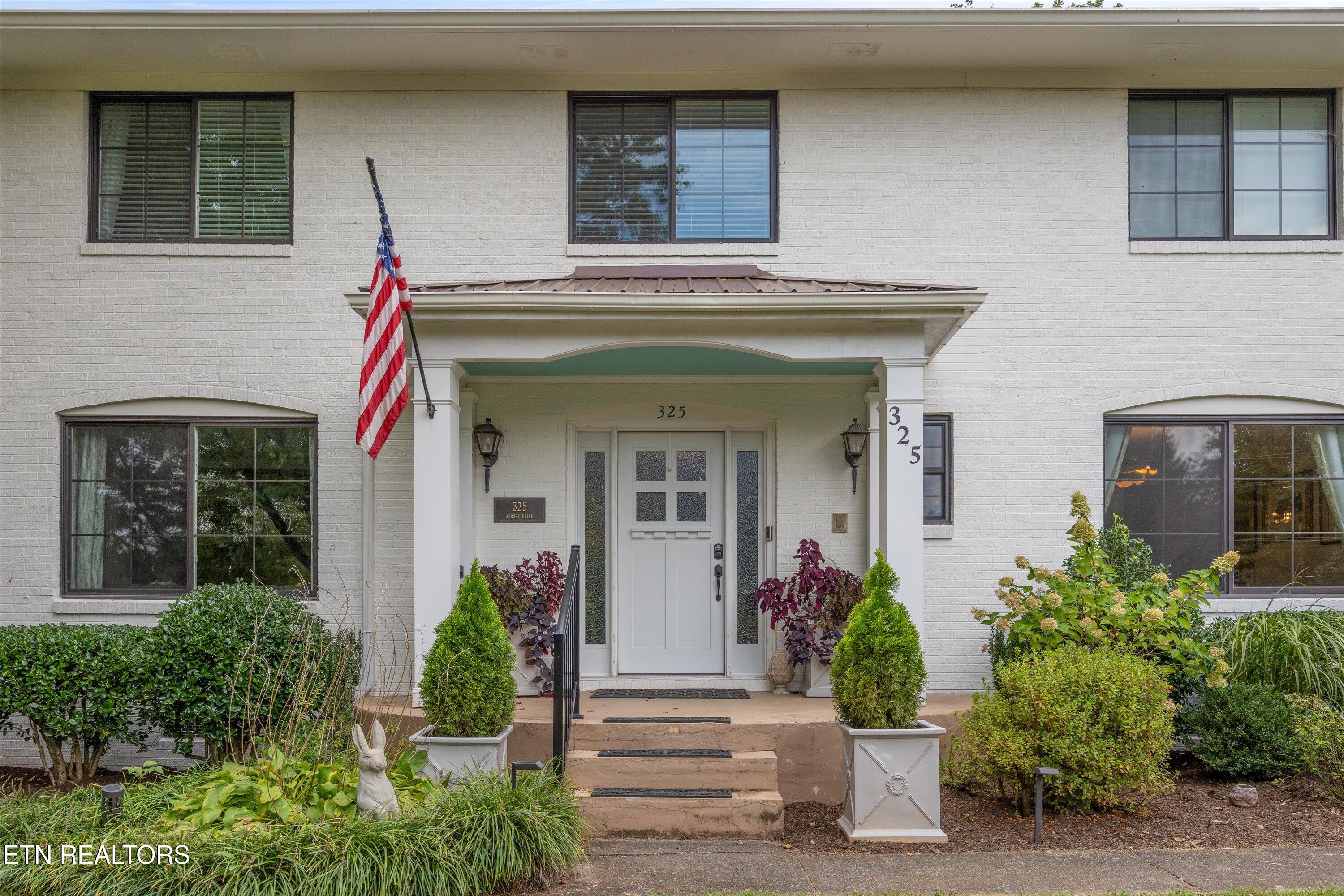 325 Asbury Drive Maryville TN 37804