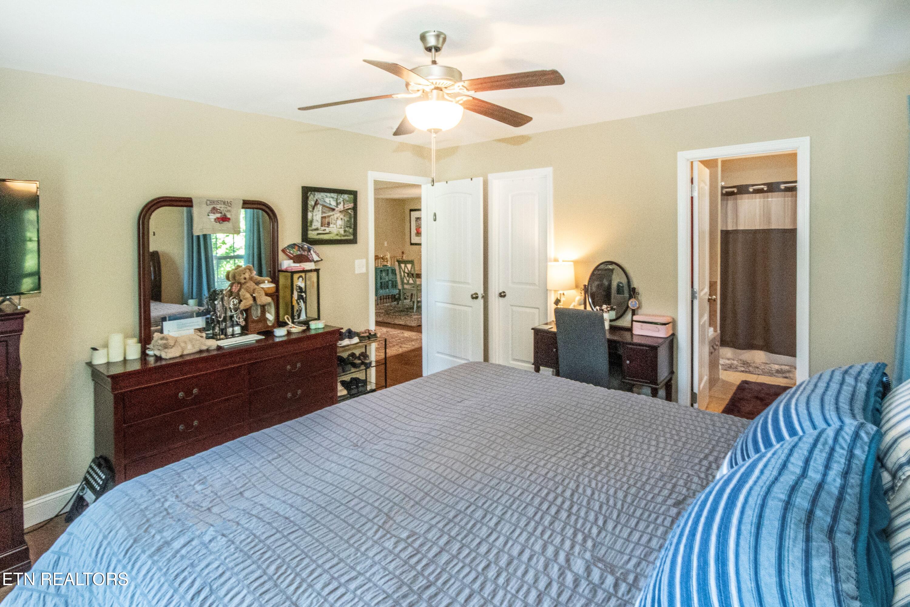 8221 Broken Rock Lane Knoxville TN 37924