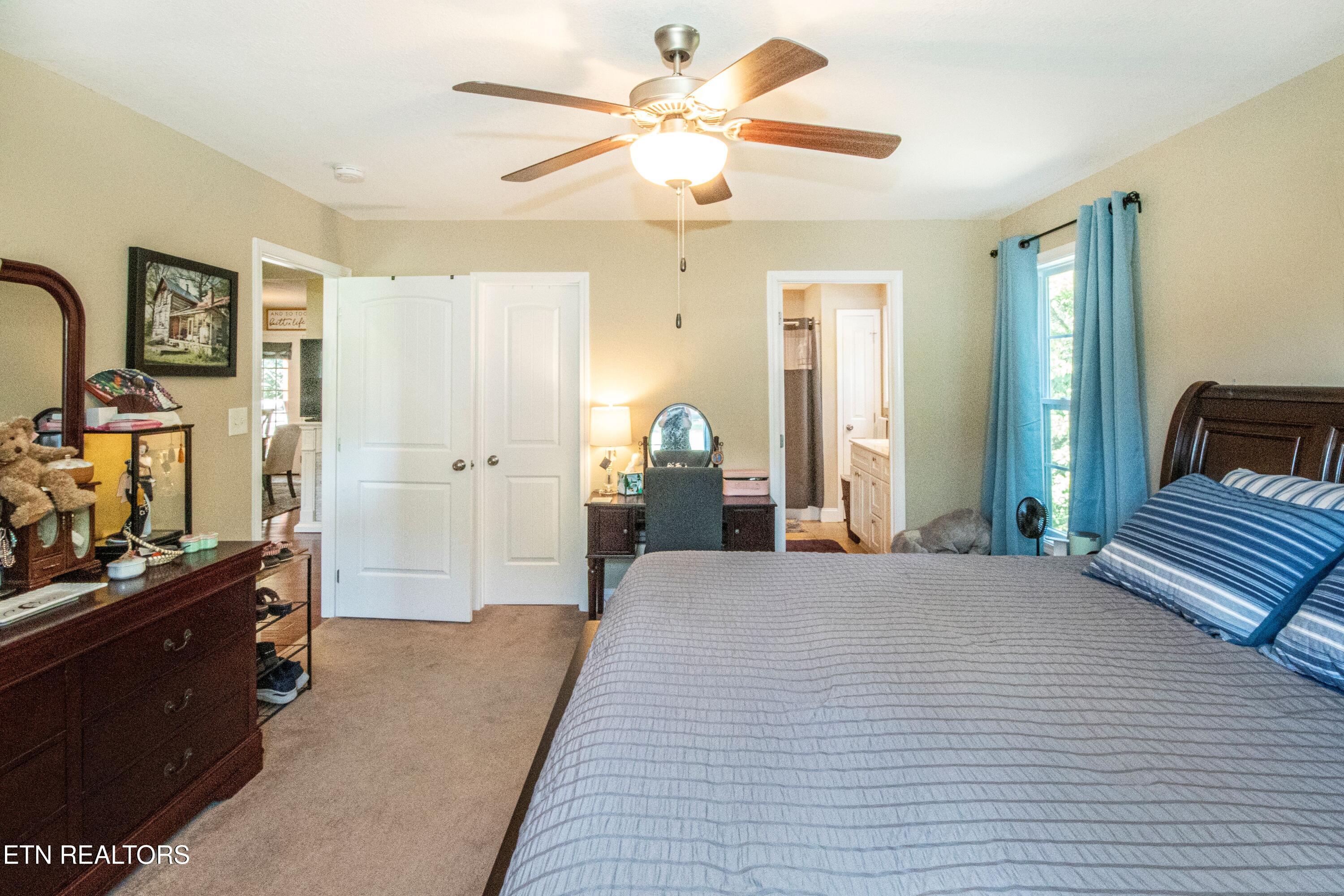 8221 Broken Rock Lane Knoxville TN 37924