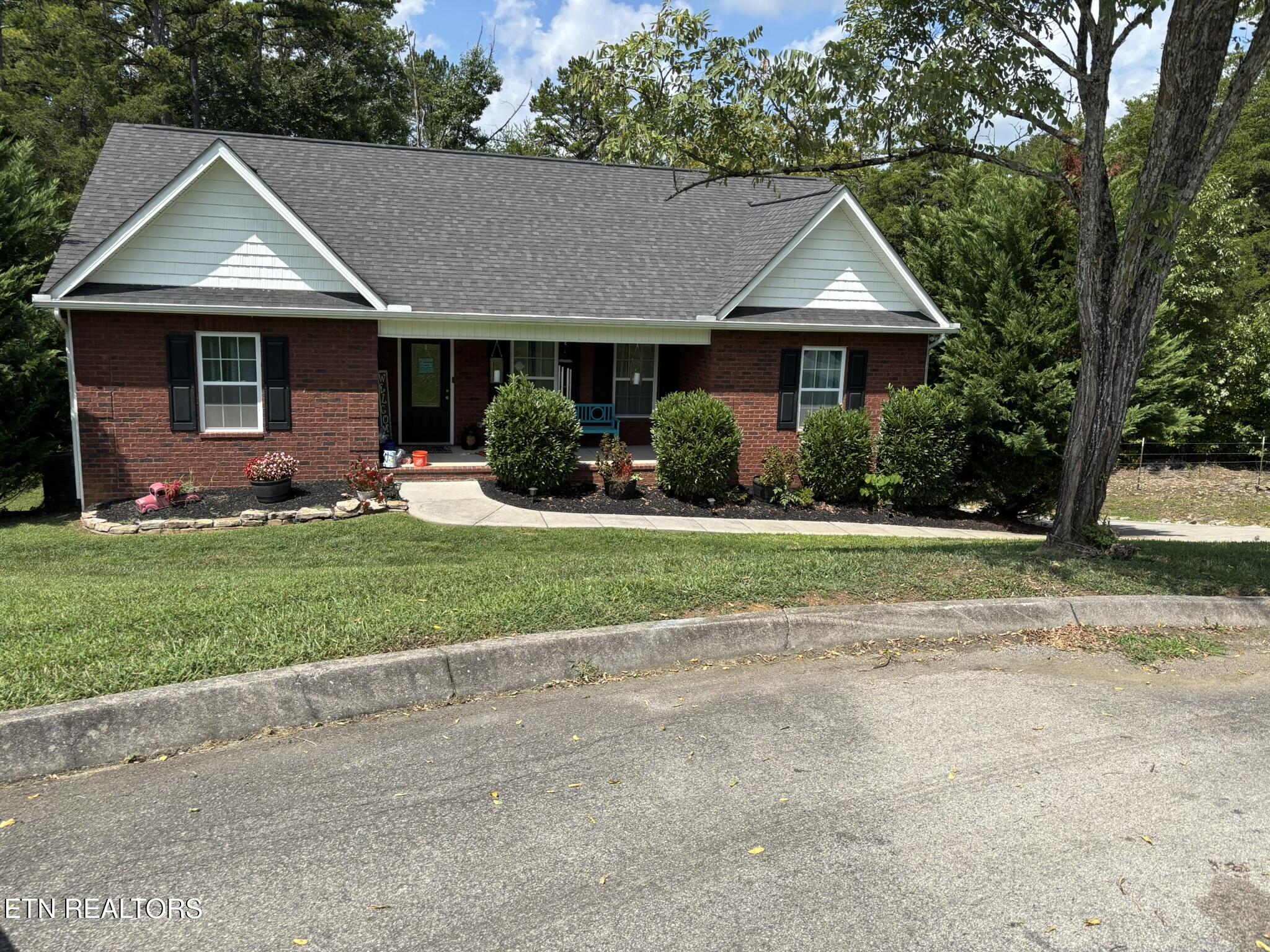 8221 Broken Rock Lane Knoxville TN 37924